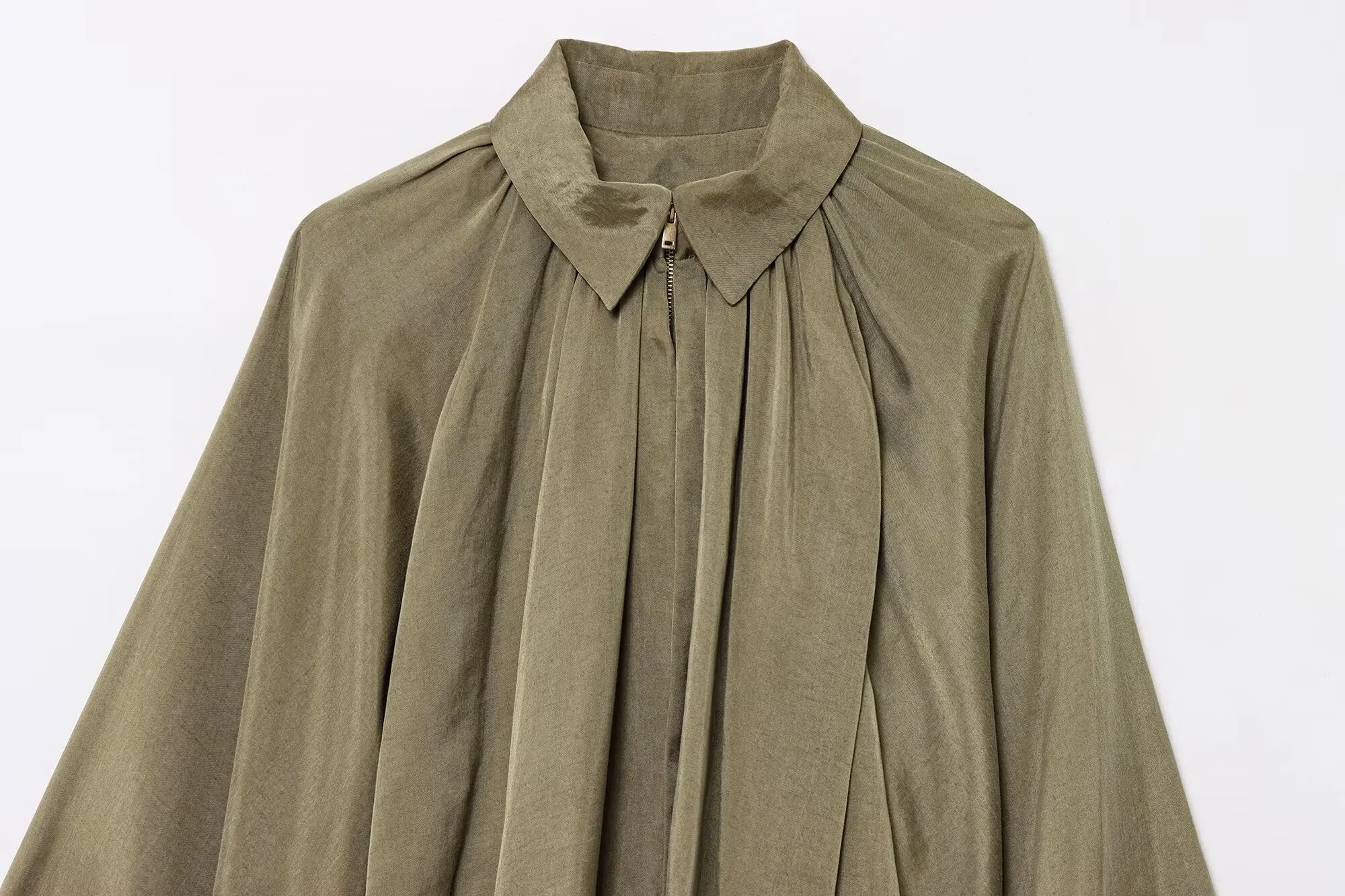 YENKYE Elegant Pleated Green Oversize Bomber Jacket Women Batwing Sleeve Lapel Collar 2025 Spring Coat Street Commuter Lady Top