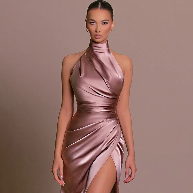 2026 Retro Style Satin Halter Maxi Dress Elegant Waist Slimming High Slit Party Formal Events Solid Color Minimalism Long Skirt