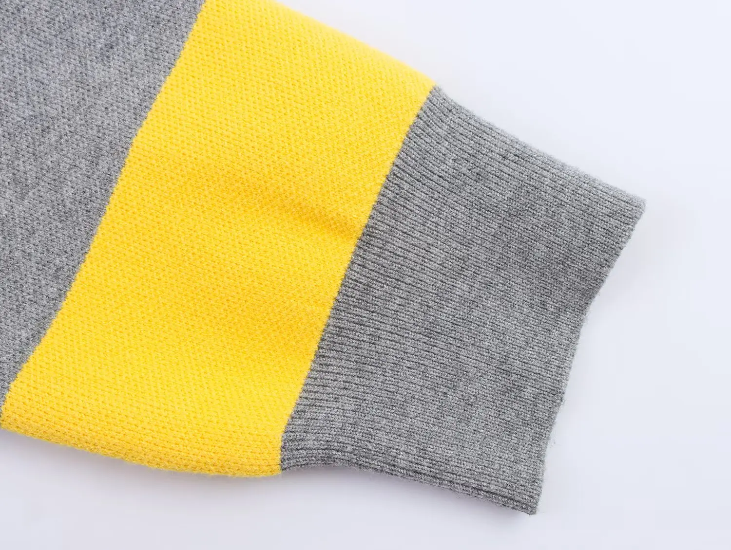 Nlzgmsj 2025 Autumn High Street Chic Women Striped Knitted Sweaters Women Full Sleeve Vintage Style Tops