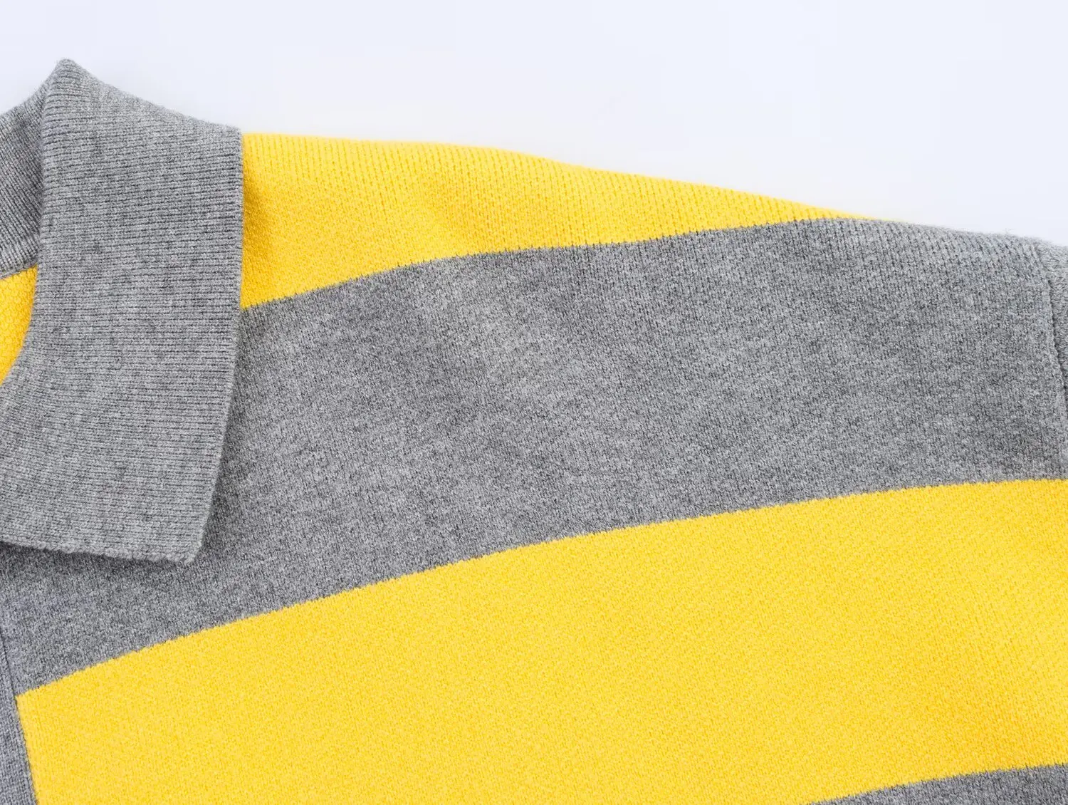Nlzgmsj 2025 Autumn High Street Chic Women Striped Knitted Sweaters Women Full Sleeve Vintage Style Tops
