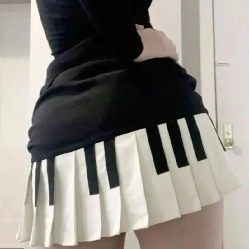 Spring Black White Spliced Women Short Skirt Y2k Slim Design Harajuku Mini Skirt Female Empire Korea Style Chic Piano Skirt