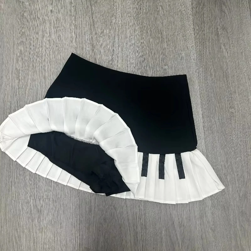 Spring Black White Spliced Women Short Skirt Y2k Slim Design Harajuku Mini Skirt Female Empire Korea Style Chic Piano Skirt