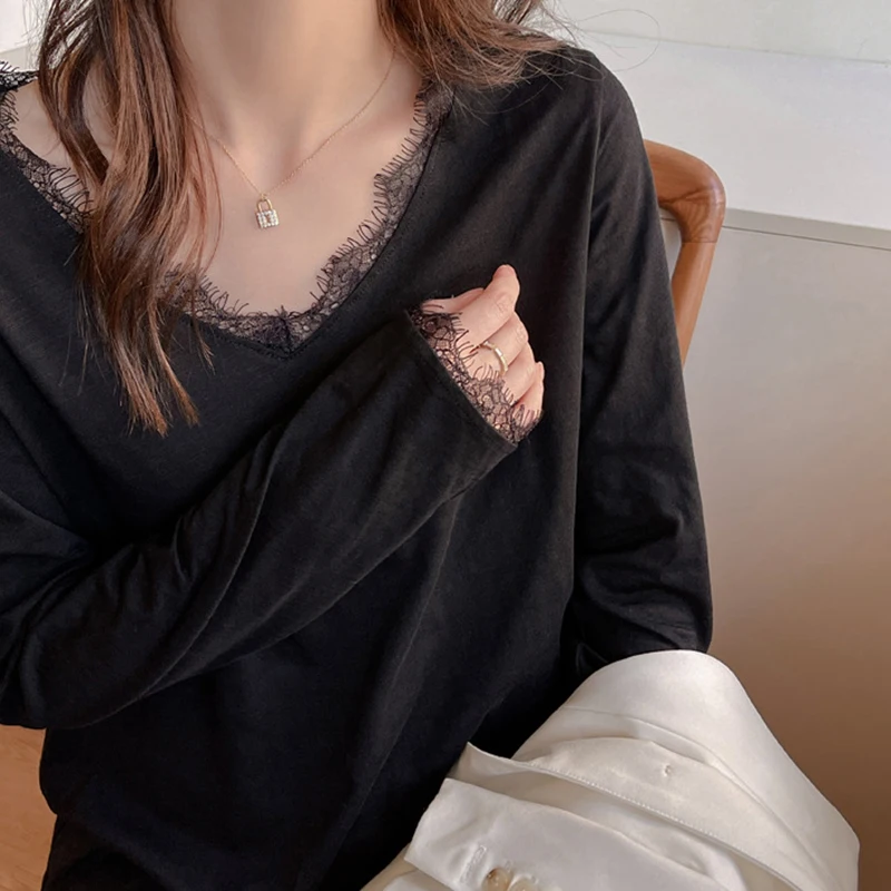 Sexy Lace Patchwork Long Sleeve Tshirt Women All Match Loose V Neck Pullover Woman Spring Autumn Basic Solid Color Tops Ladies
