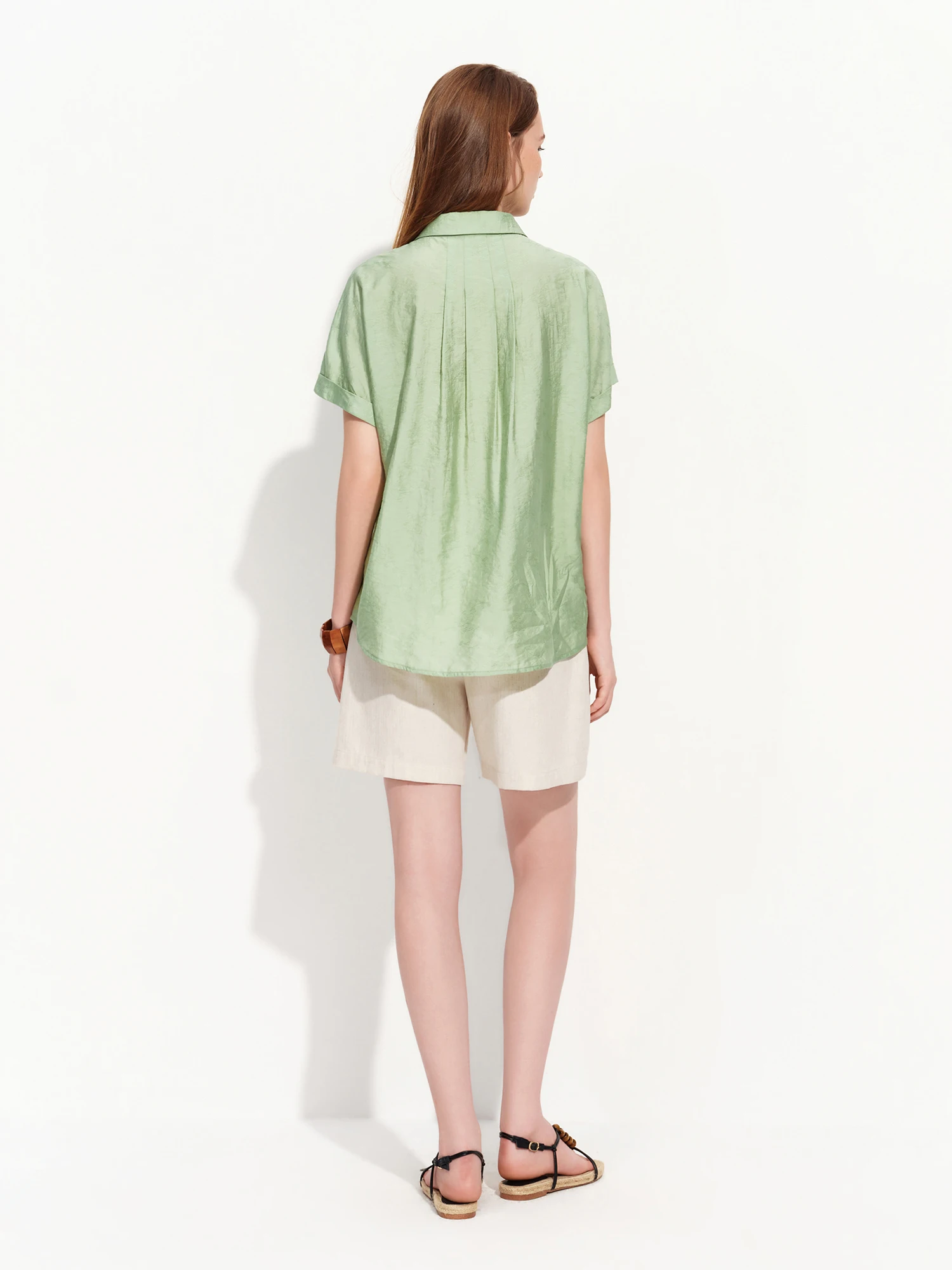 FSLE 2026 Summer Women‘s Asymmetric Drop Shoulder Blouse, Notched Collar Short Sleeve Shirt for Relaxed Designer Style Top