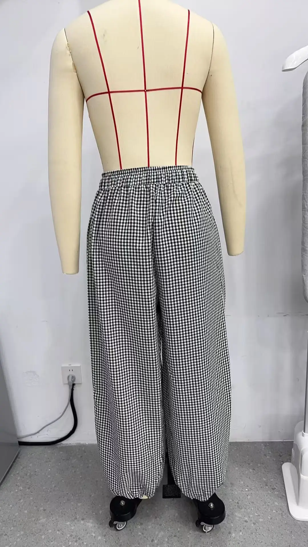 Women's Long Pants 2026 Summer New Style Red Plaid Drawstring Lantern Pants Long Pants Beach Vacation Casual Fashion