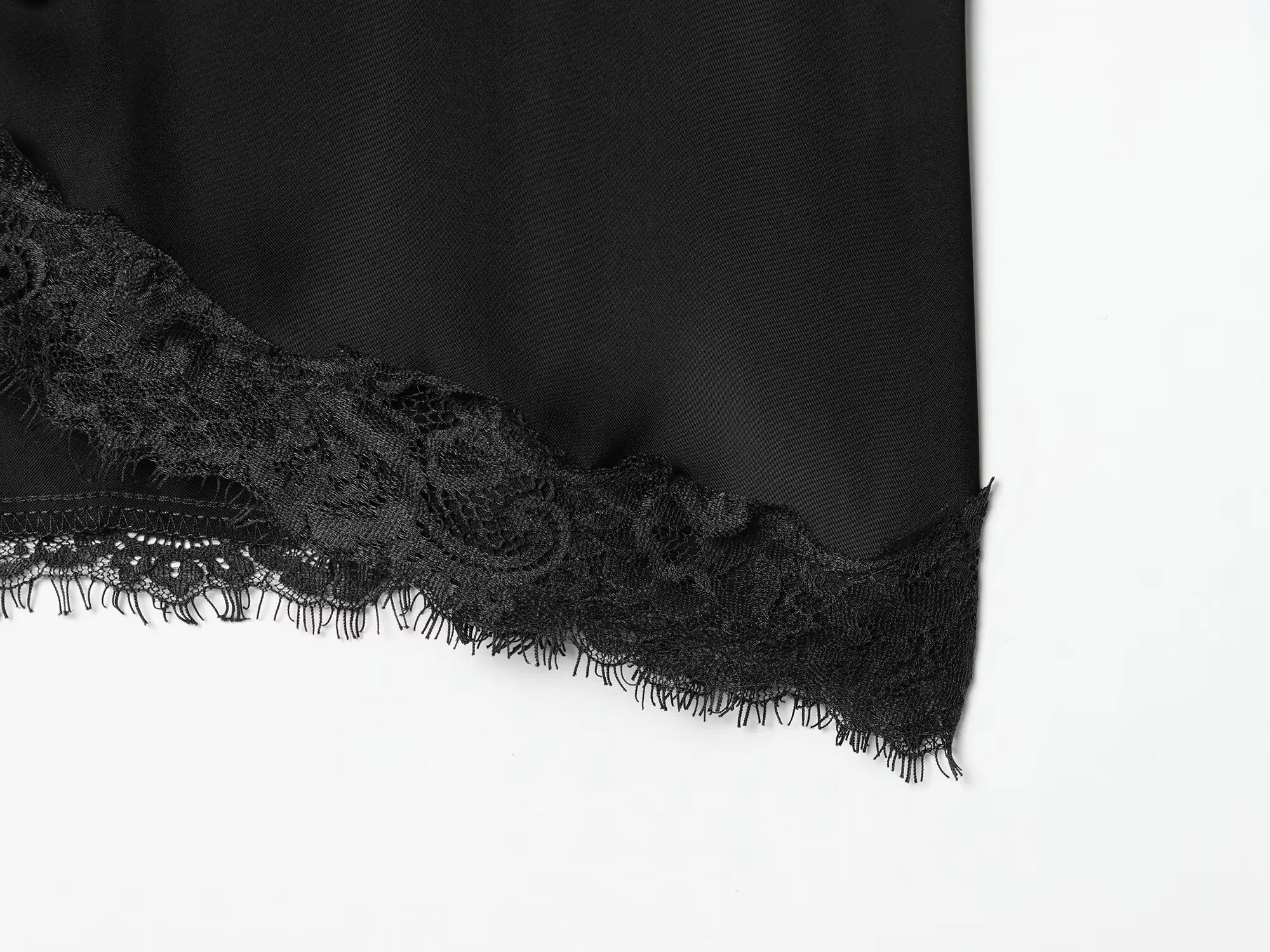 Lace-decorated satin-feel camisole crop top, flowing, sexy open back, 2026 summer new style, tie-waist, comfortable