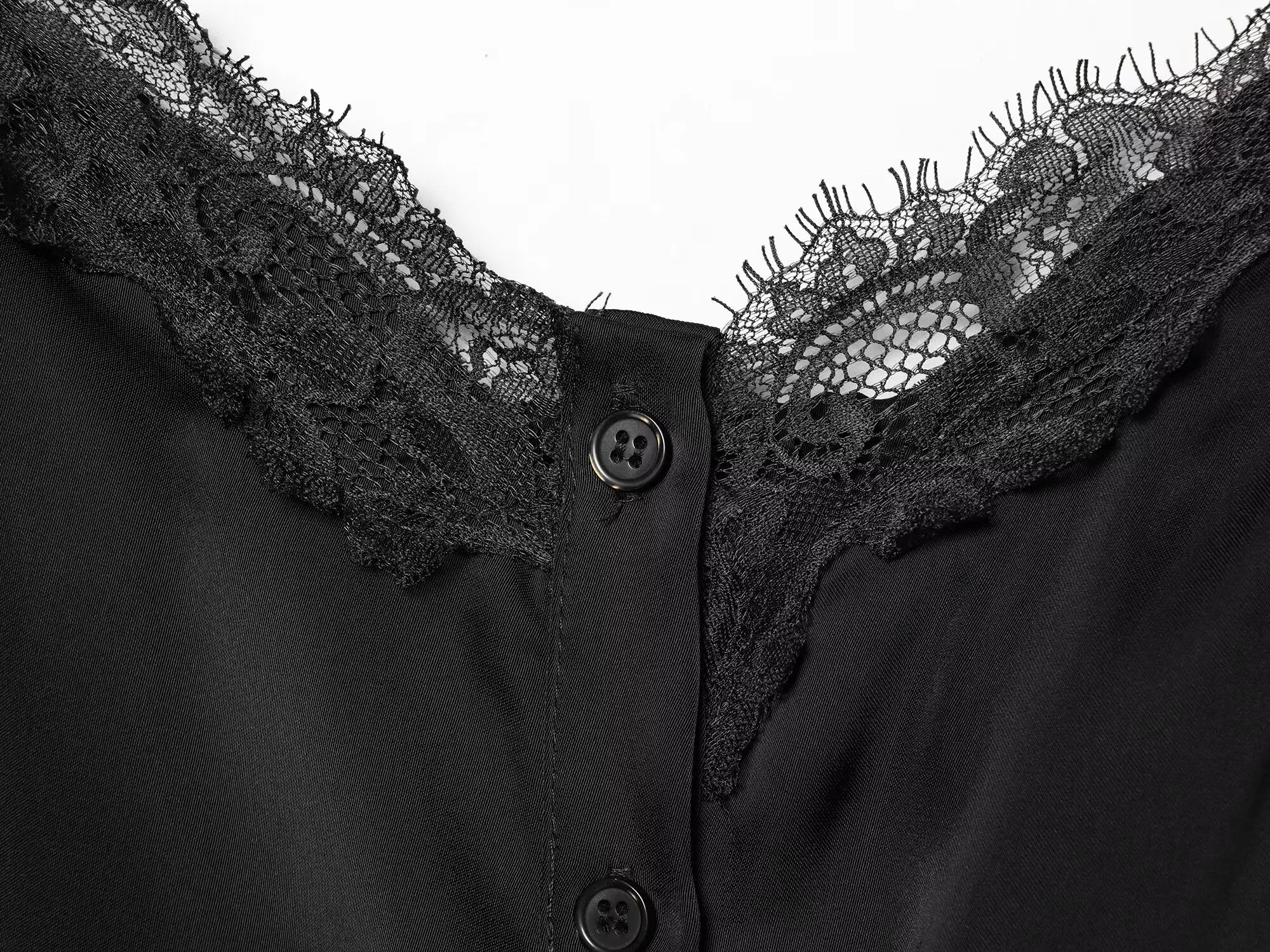 Lace-decorated satin-feel camisole crop top, flowing, sexy open back, 2026 summer new style, tie-waist, comfortable