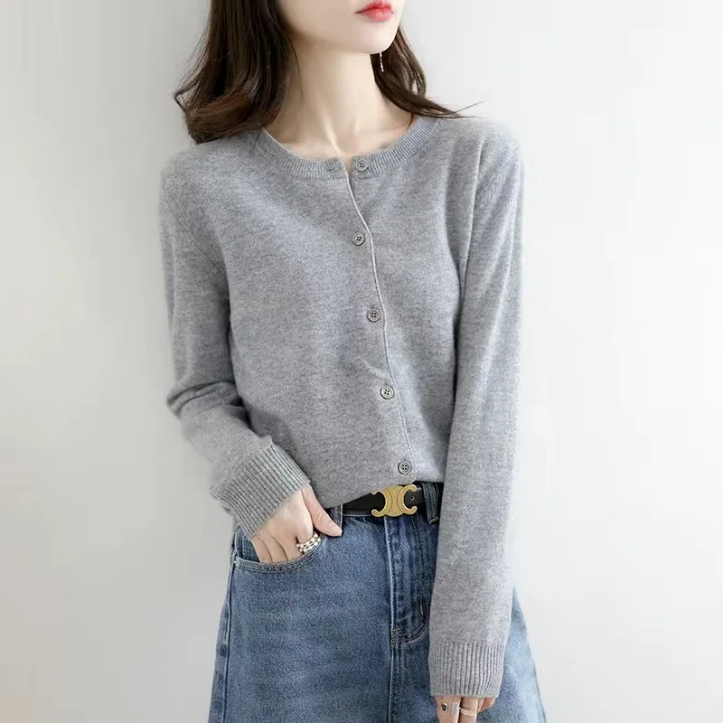 Women's round neck loose fitting slimming cardigan sweater, spring and autumn knitted cardigan, solid color versatile top
