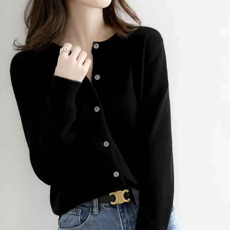 Women's round neck loose fitting slimming cardigan sweater, spring and autumn knitted cardigan, solid color versatile top