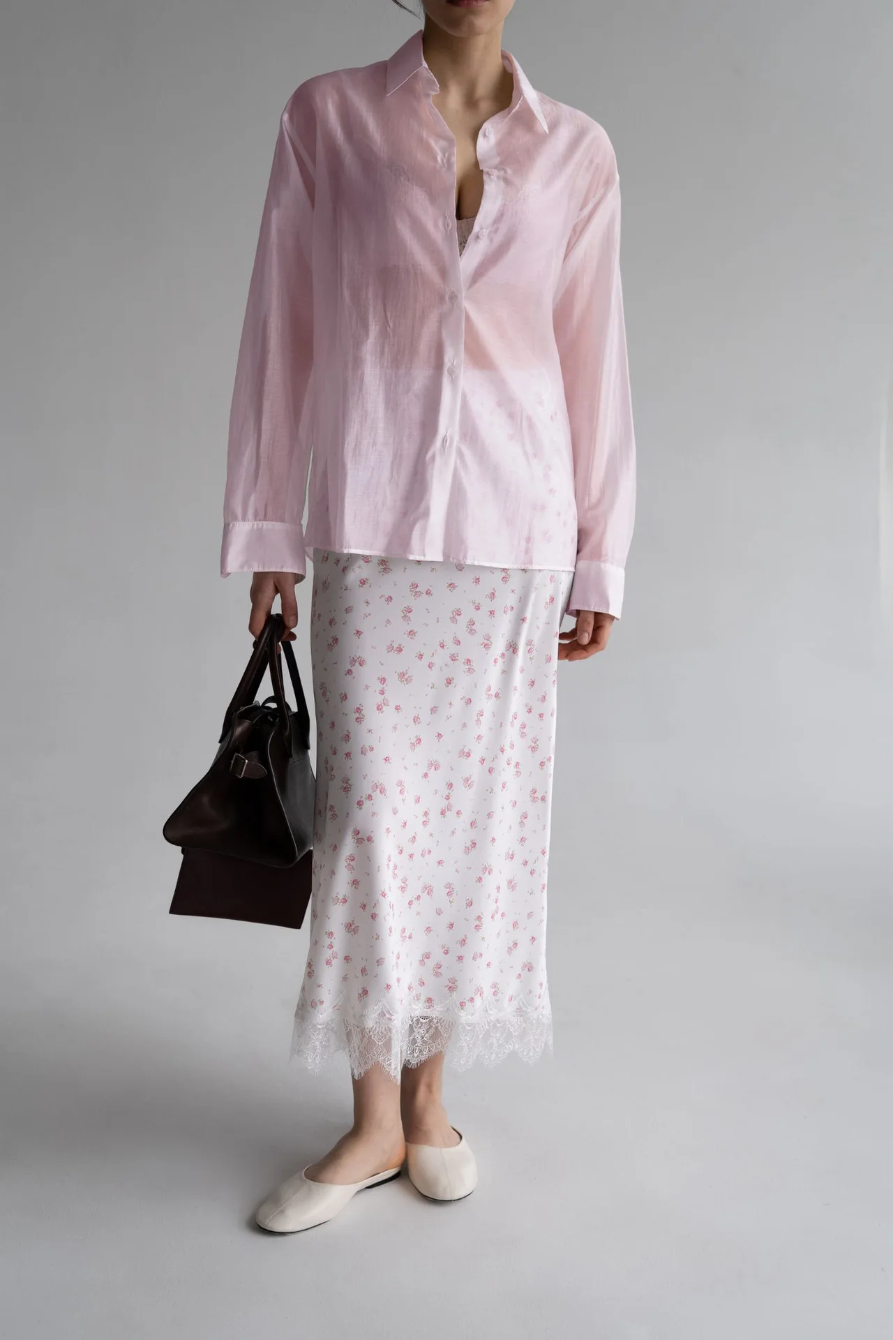 Llinar Semi-transparent Shirt Spring Autumn Women's Loose Shirt Office Lady Solid Color Versatile Top Long Sleeved Lyocell Shirt