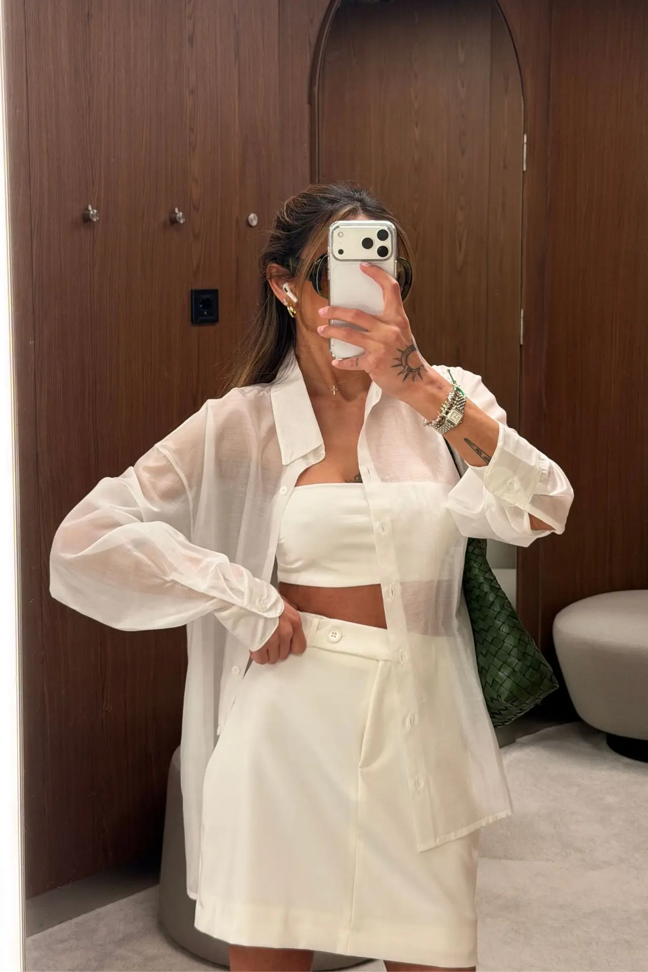 Llinar Semi-transparent Shirt Spring Autumn Women's Loose Shirt Office Lady Solid Color Versatile Top Long Sleeved Lyocell Shirt