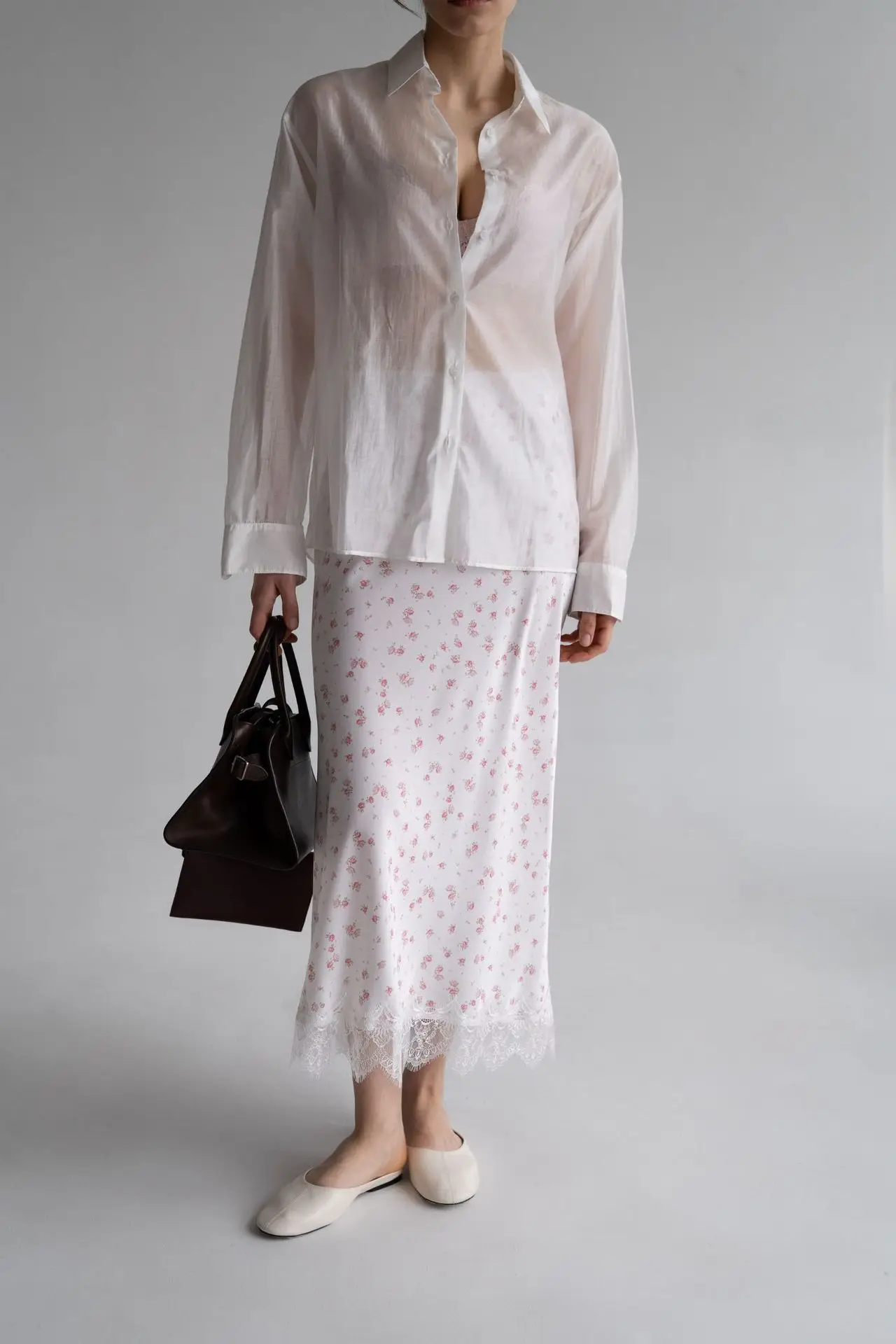 Llinar Semi-transparent Shirt Spring Autumn Women's Loose Shirt Office Lady Solid Color Versatile Top Long Sleeved Lyocell Shirt