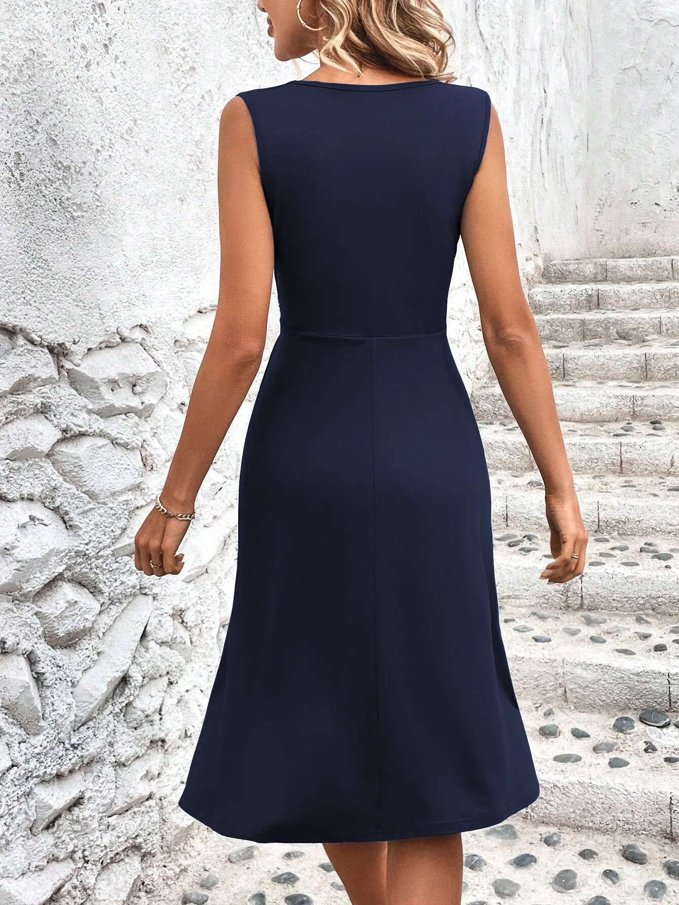 Women's Elegant V Neck Wrap Waist Midi Dress Sleeveless Solid Color Casual Flowy A-Line Summer Dresses