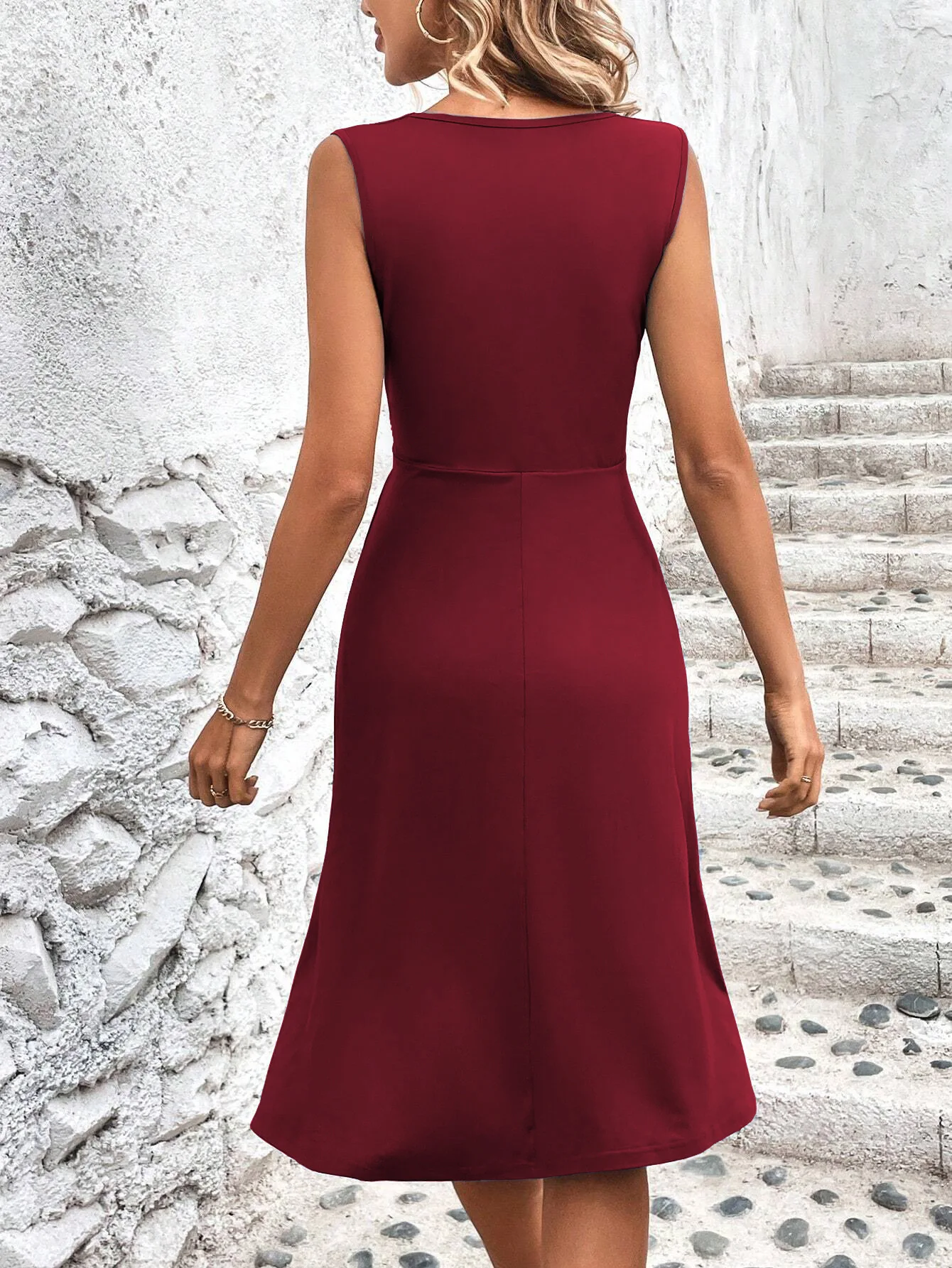 Women's Elegant V Neck Wrap Waist Midi Dress Sleeveless Solid Color Casual Flowy A-Line Summer Dresses