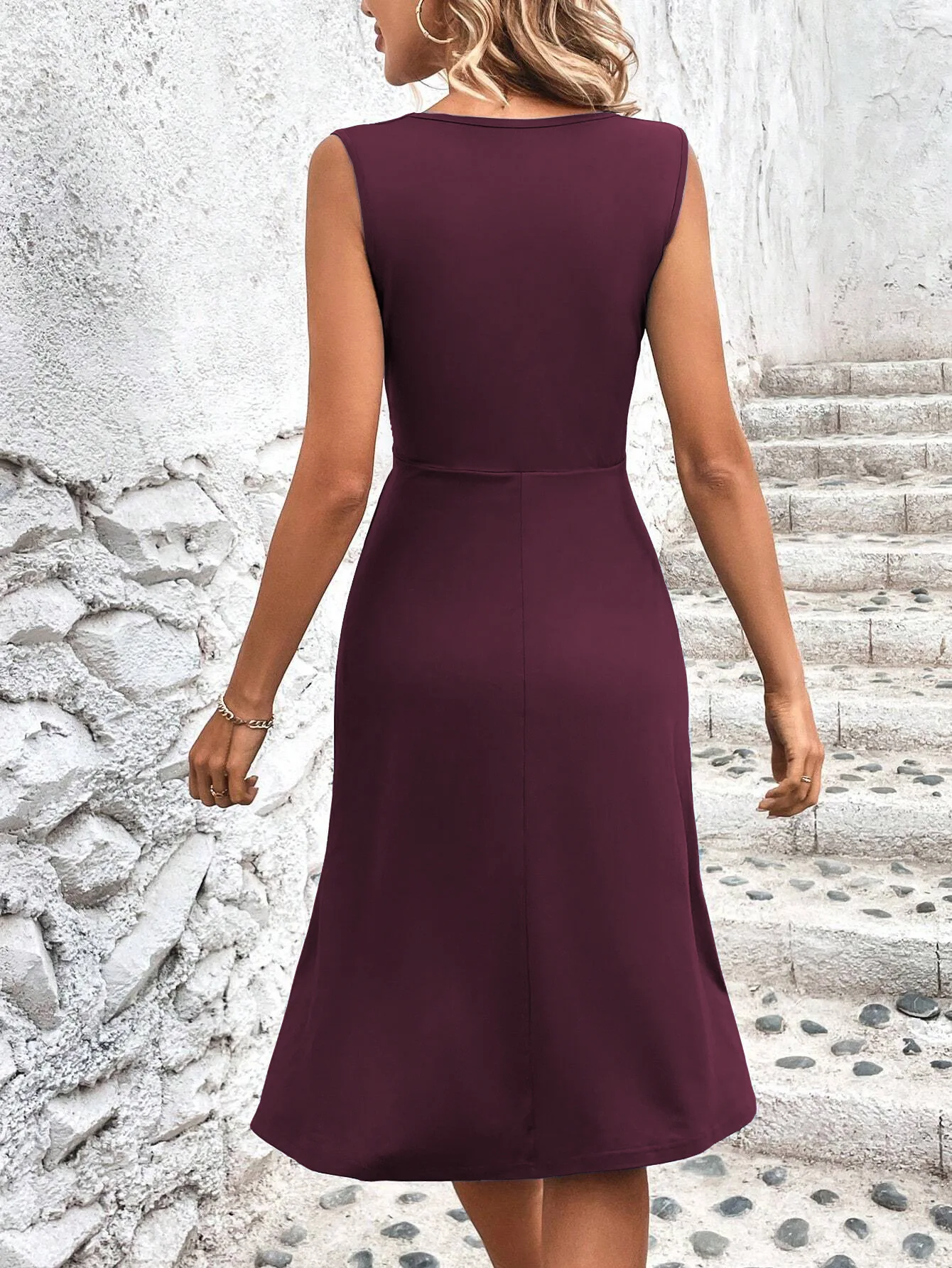 Women's Elegant V Neck Wrap Waist Midi Dress Sleeveless Solid Color Casual Flowy A-Line Summer Dresses