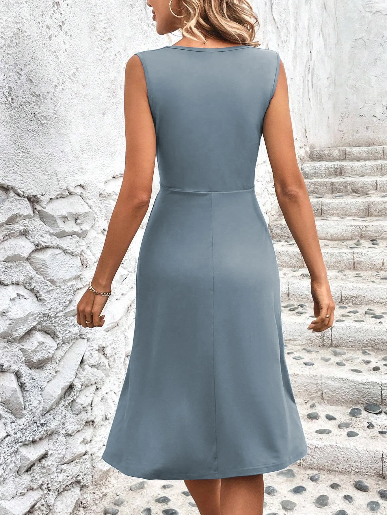 Women's Elegant V Neck Wrap Waist Midi Dress Sleeveless Solid Color Casual Flowy A-Line Summer Dresses