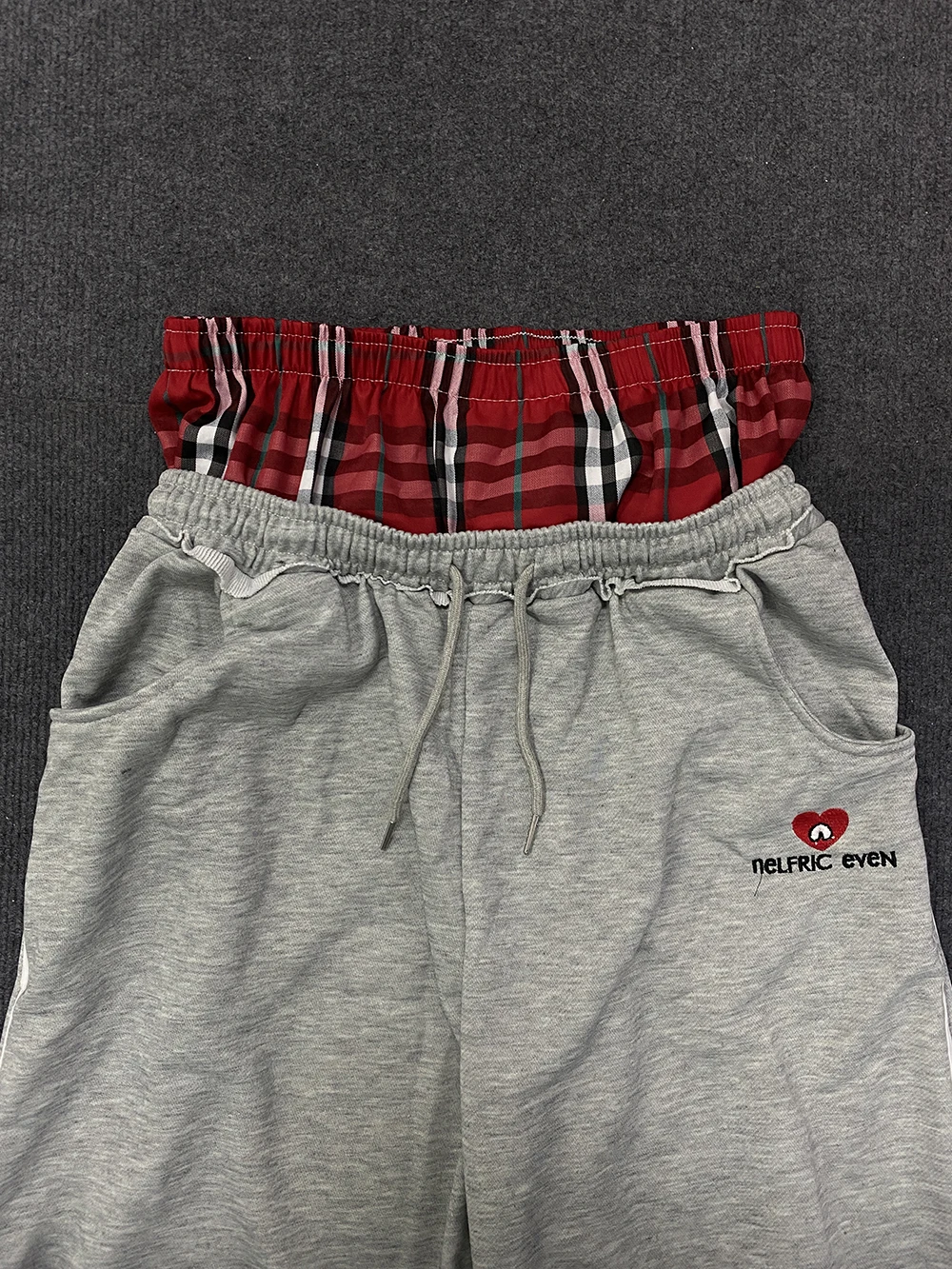 American Retro College Style Loose Fit Two-Piece Set with Double Waist Head Fake Bathroom Pants for Sports Leisure 2025 Fashion