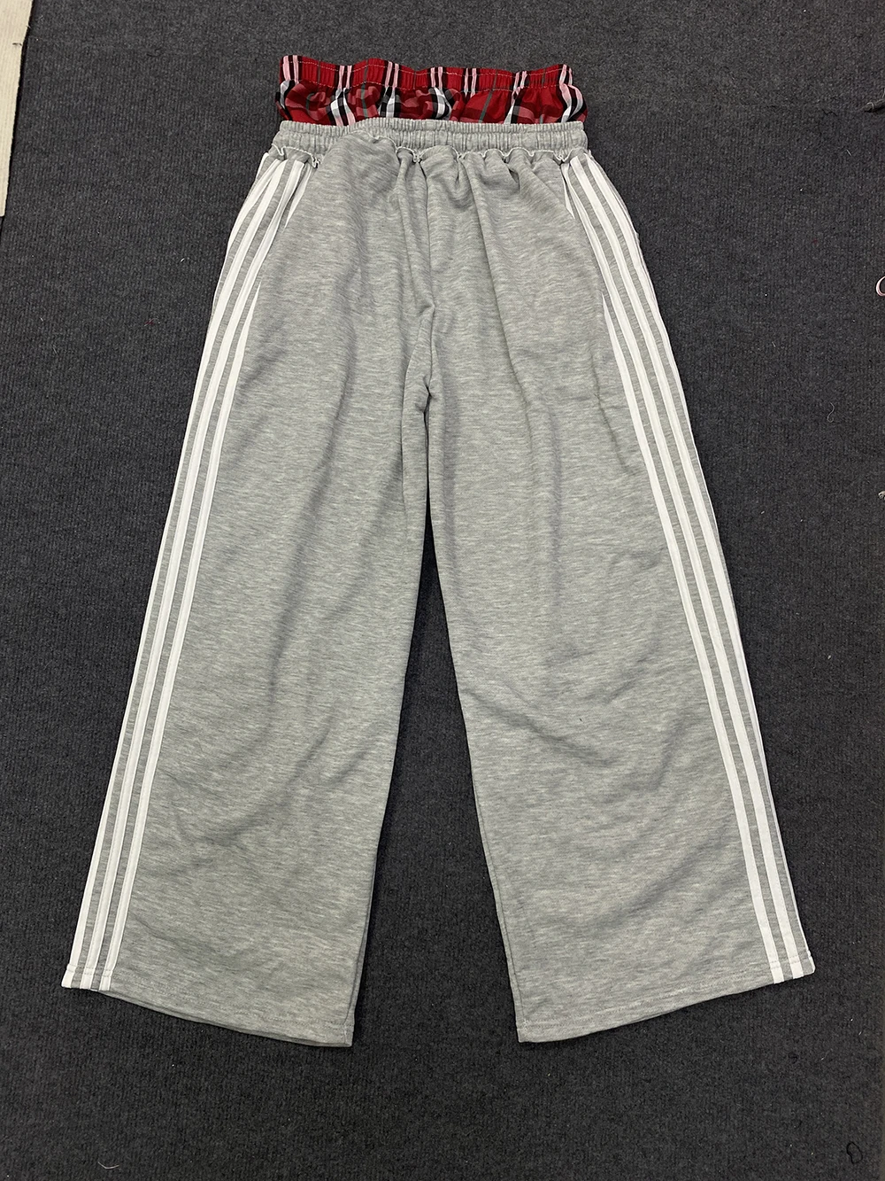 American Retro College Style Loose Fit Two-Piece Set with Double Waist Head Fake Bathroom Pants for Sports Leisure 2025 Fashion