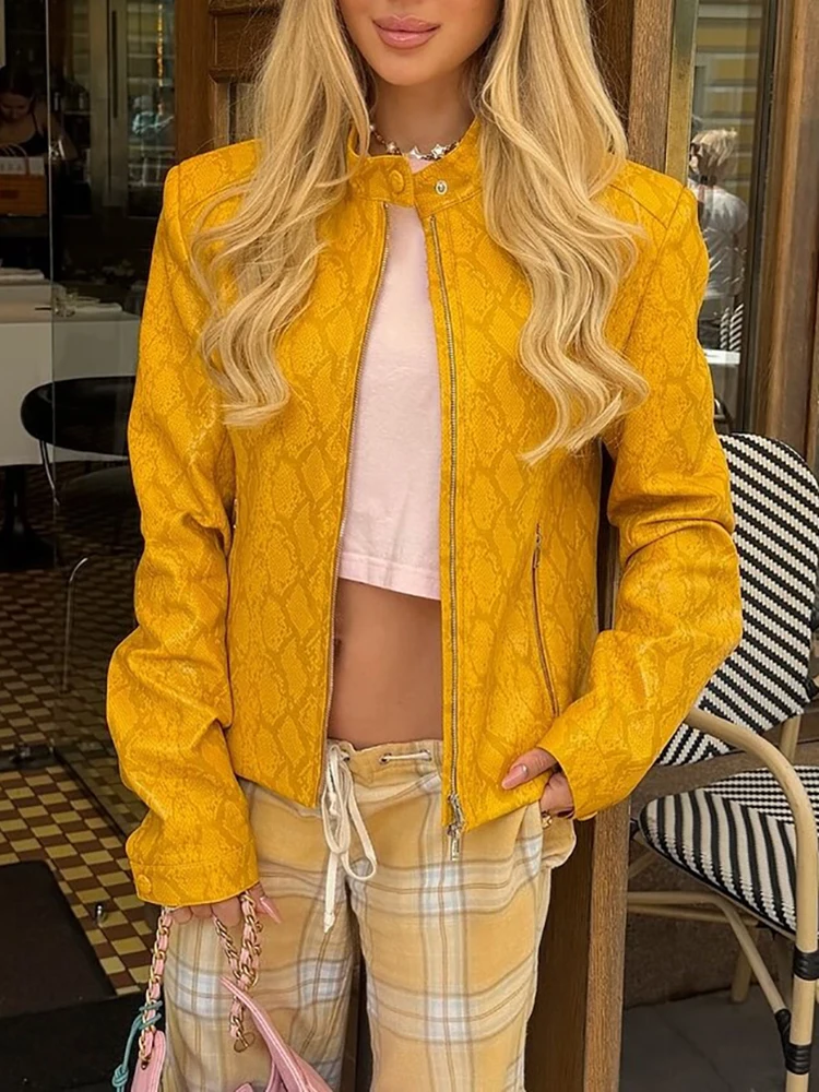 Women Slim Fit Snake Print Leather Jacket Stand Collar Zip Up Cropped Biker Coat Faux Leather Outerwear Y2k Vintage Streetwear