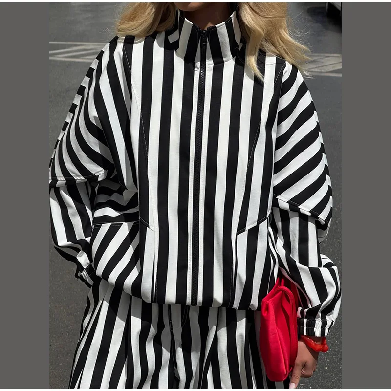 Women's Contrasting Stripe 2 Piece Pant Set Loose Stand Collar Zipper Long Sleeve Coats Wide Leg Pants 2026 Autumn Lady Suit New