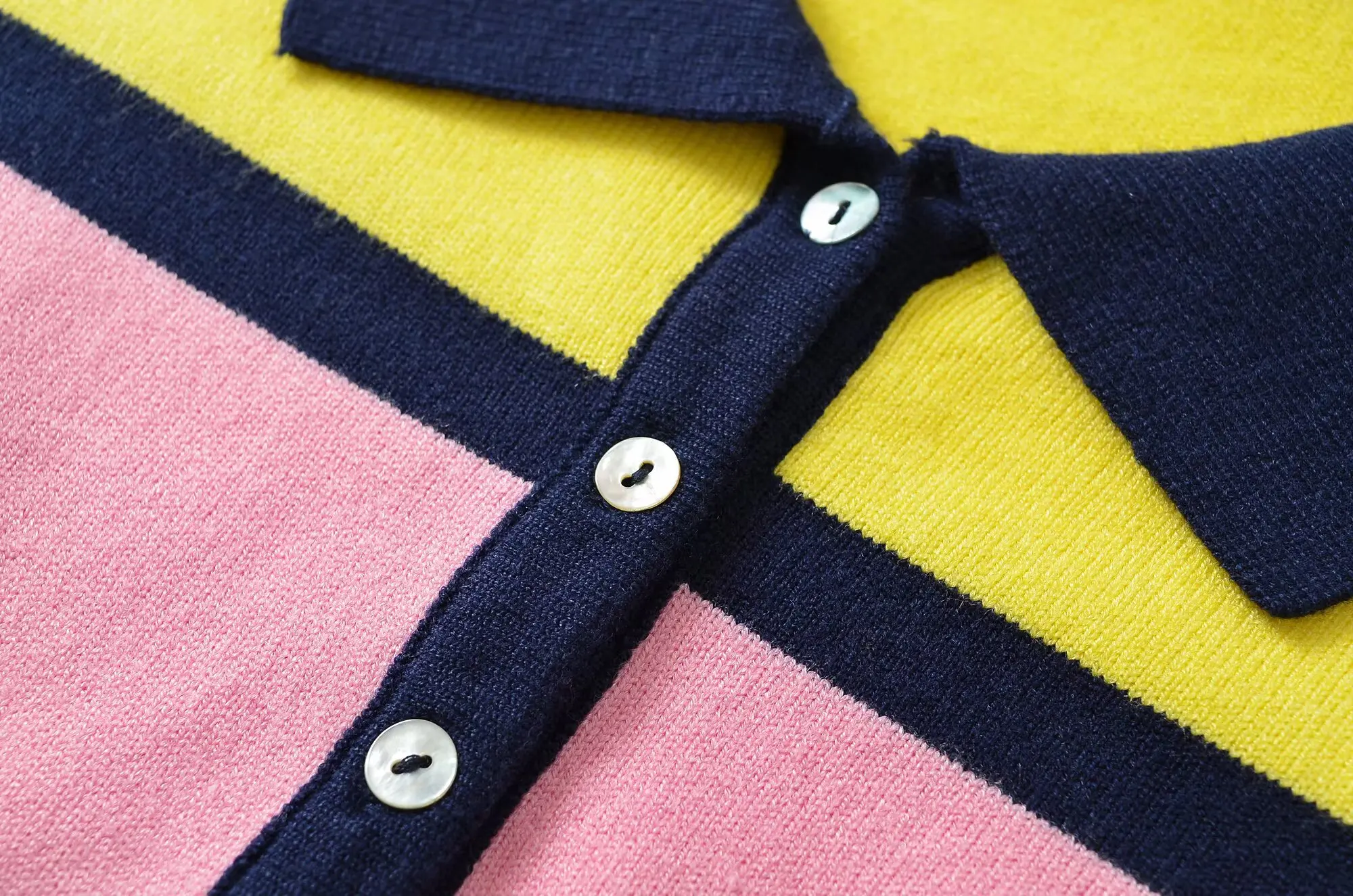 TFMLN Women's Colorful Striped Knitted Polo Shirt 2026 Summer Trendy Holiday Pullover Tops Leisure Stylish Short Sleeve Tops
