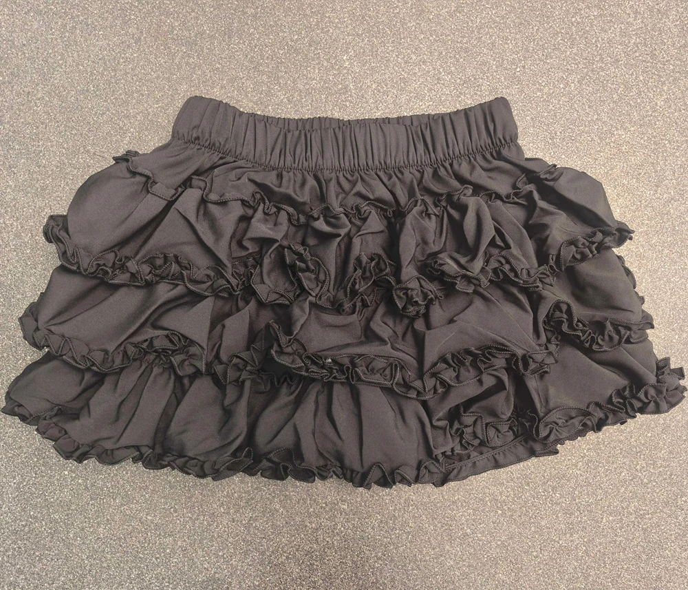 Women Mini Skirts Tiered Ruffles Lolita Built-in Shorts Kawaii Sukapan Skort Gothic Punk Coquette Y2K E-girl Black Lace Gown