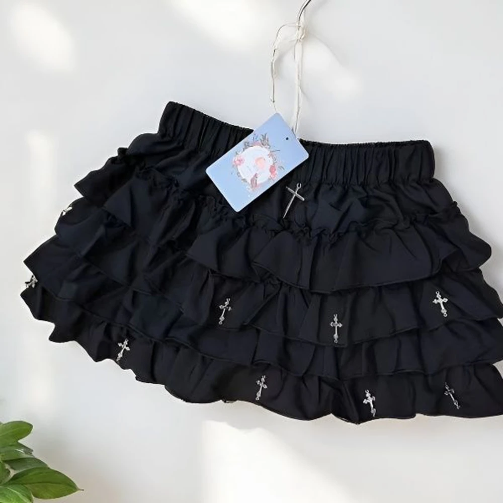 Women Mini Skirts Tiered Ruffles Lolita Built-in Shorts Kawaii Sukapan Skort Gothic Punk Coquette Y2K E-girl Black Lace Gown