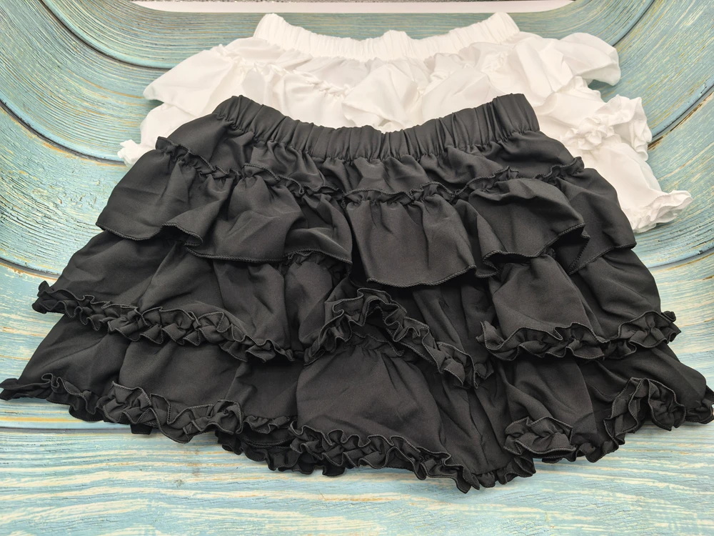 Women Mini Skirts Tiered Ruffles Lolita Built-in Shorts Kawaii Sukapan Skort Gothic Punk Coquette Y2K E-girl Black Lace Gown