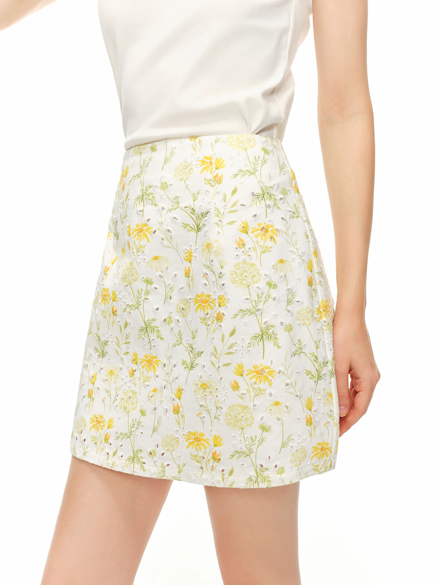 DUSHU 2026 Summer Women High Waist A-Line Mini Skirt 100% Cotton Hollow Out Daisy Print Loose Casual Short Skirt Yellow
