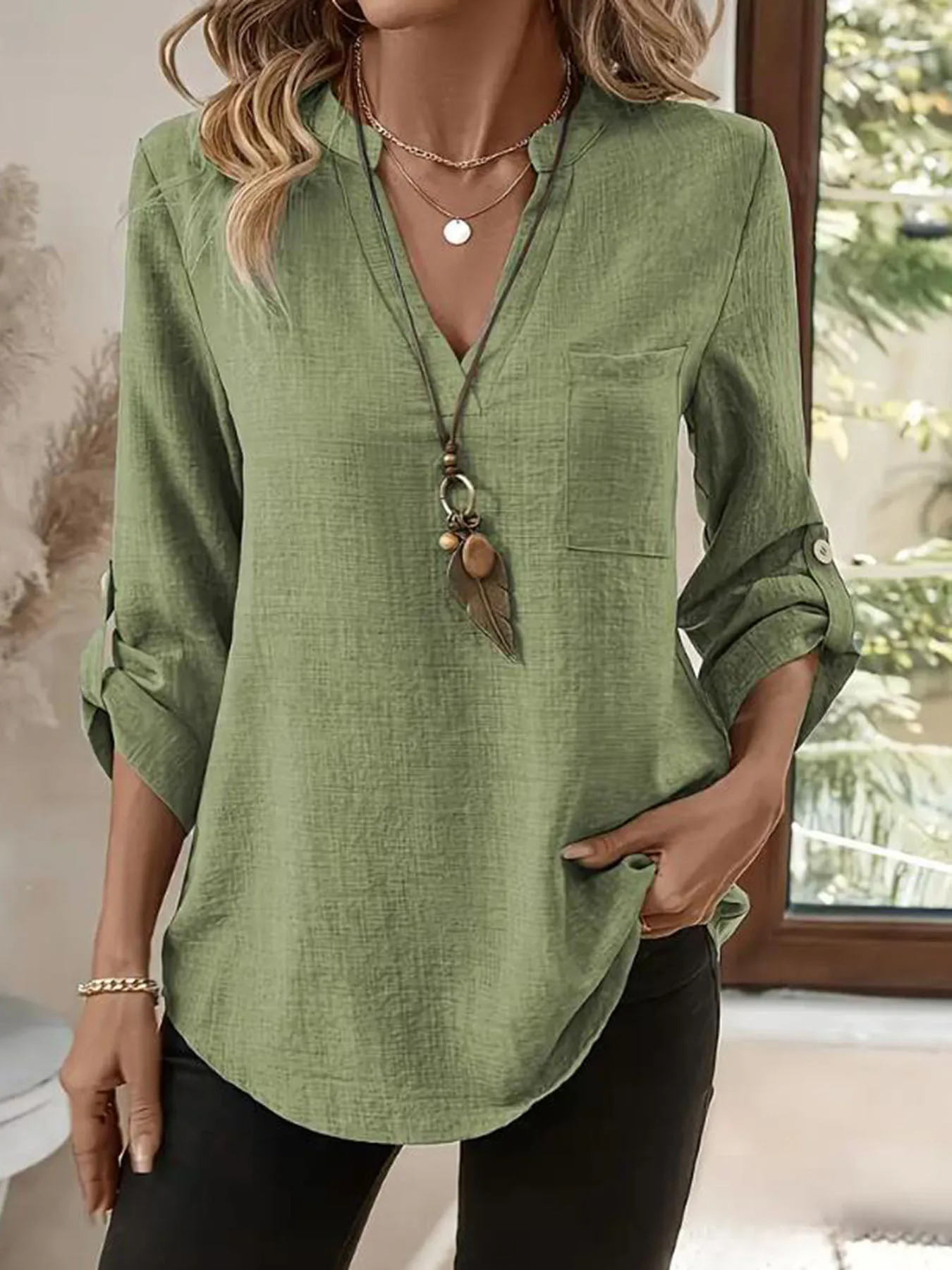 Women's Spring and Summer Fashion Loose Casual Shirt  Retro V-Neck Solid Color Blouse  Elegant Top for Young Women