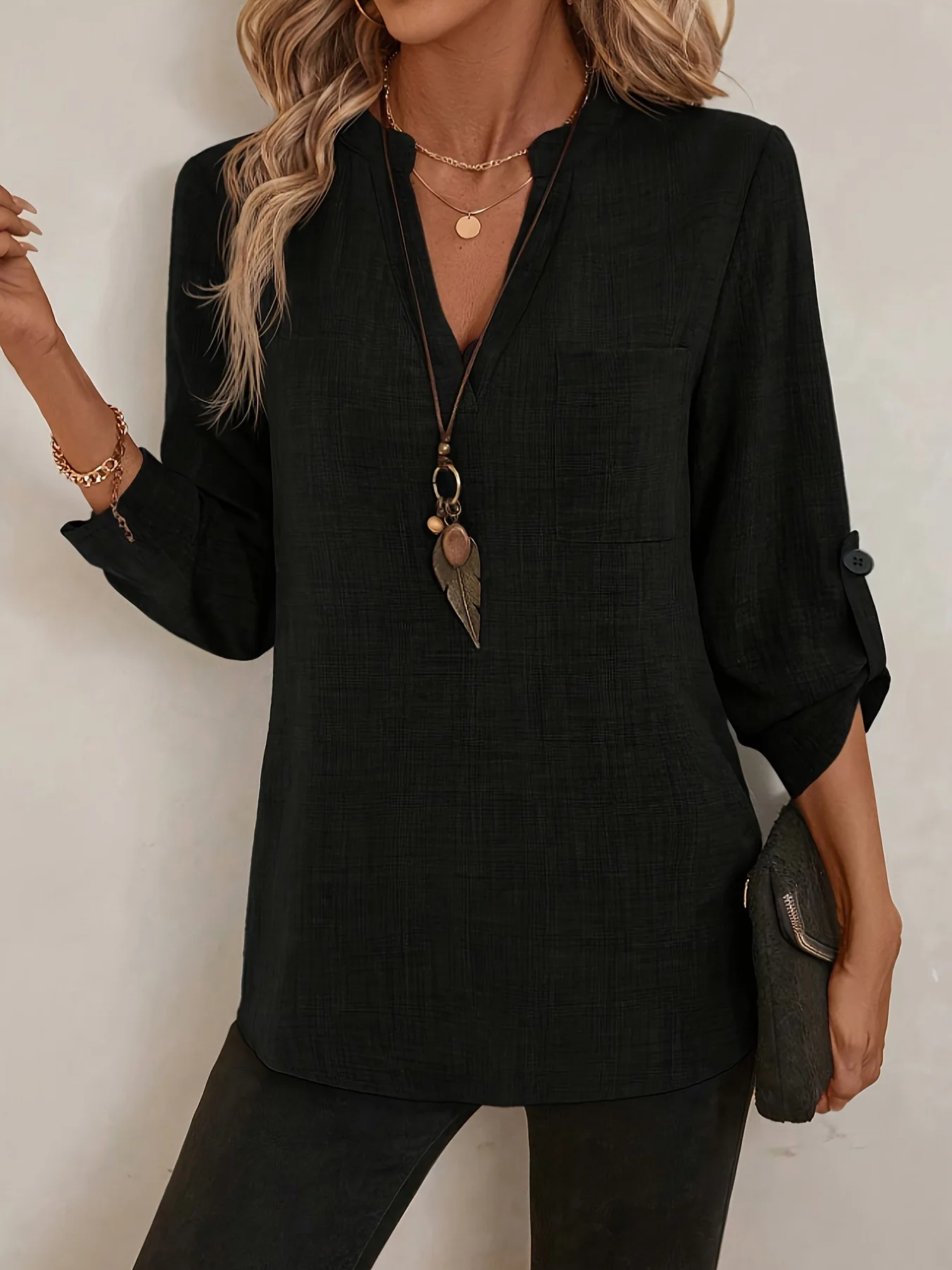 Women's Spring and Summer Fashion Loose Casual Shirt  Retro V-Neck Solid Color Blouse  Elegant Top for Young Women