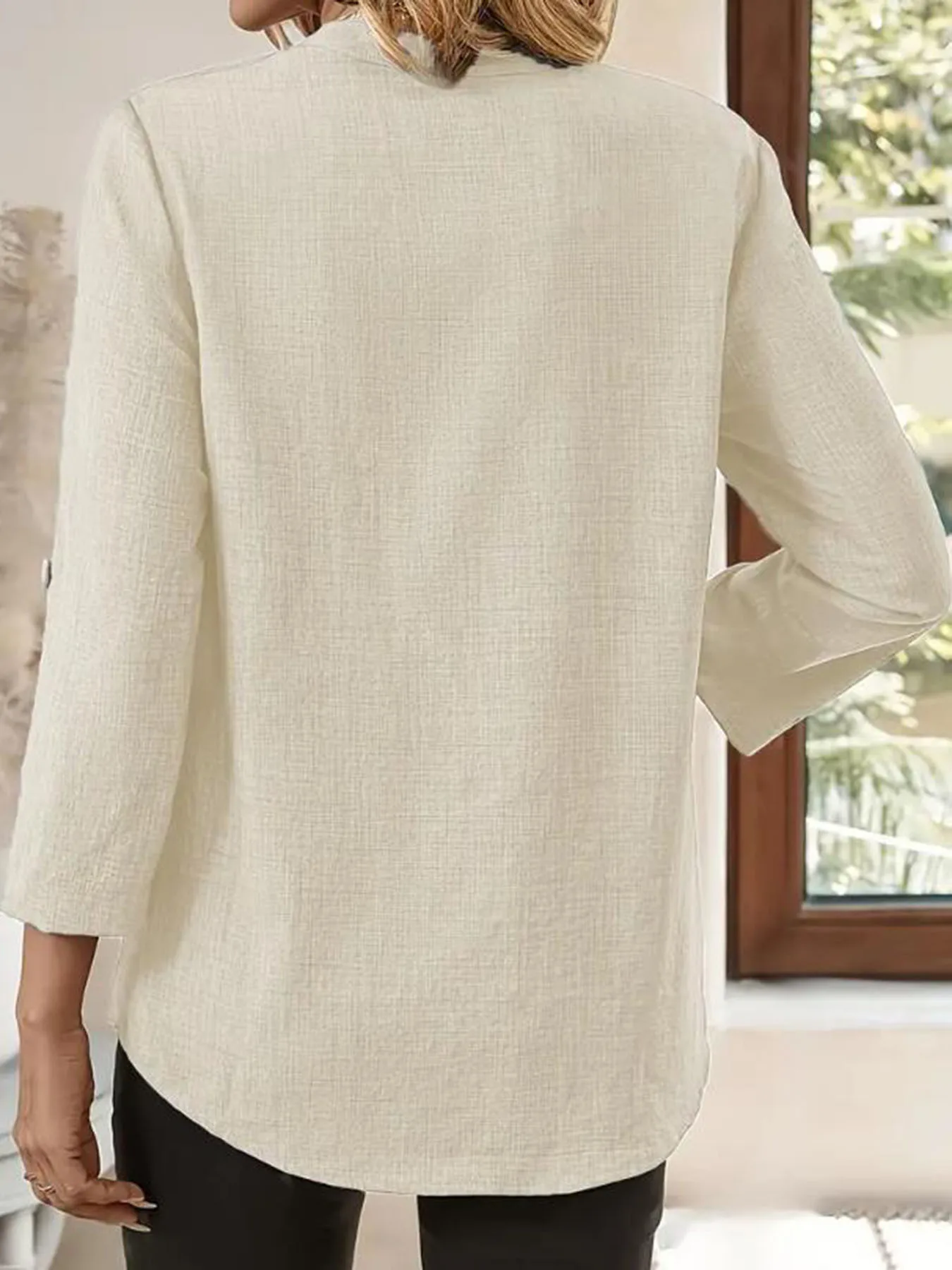 Women's Spring and Summer Fashion Loose Casual Shirt  Retro V-Neck Solid Color Blouse  Elegant Top for Young Women