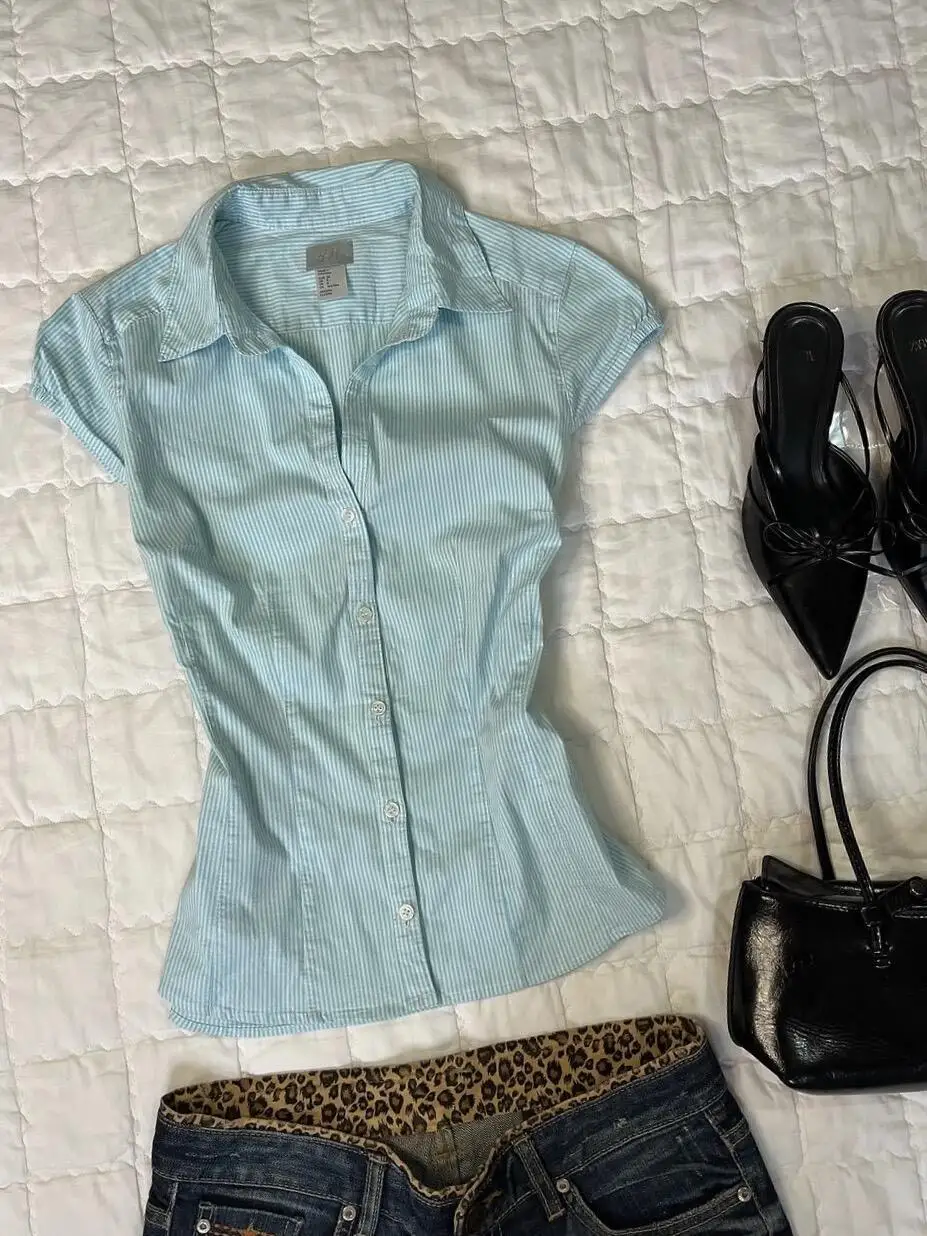 Vintage Slim T-shirt Y2k Short Sleeves Crop Top Punk Goth Basics Button 2000s Hot Girl Korea Harajuku Women Emo Tee Summer Chic