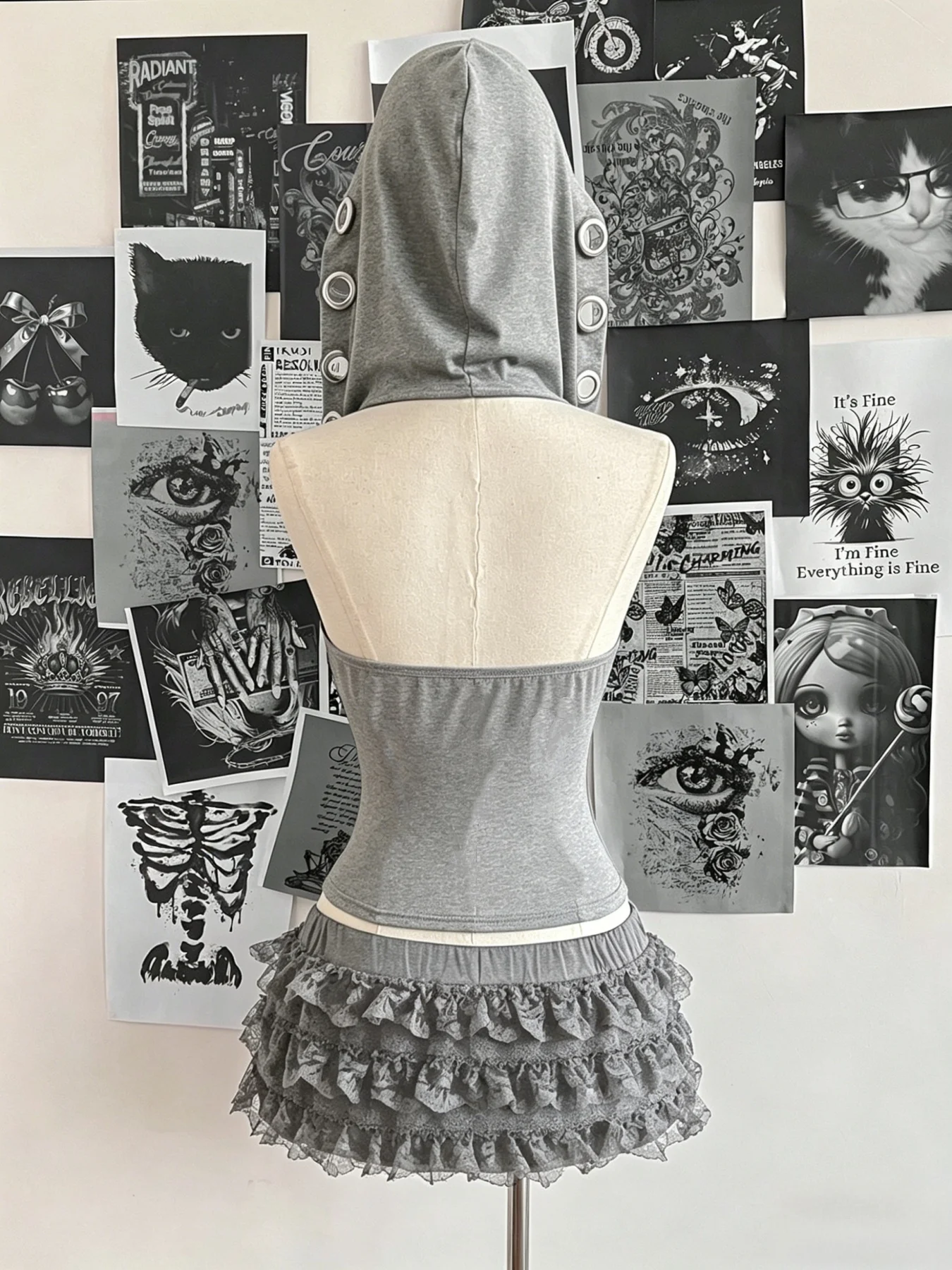 Women Sleeveless Hooded Eyelet Ring Cowl Neck Slim Crop Tank Top 2026 Gothic Y2K Streetwear Grunge Halter Camisole
