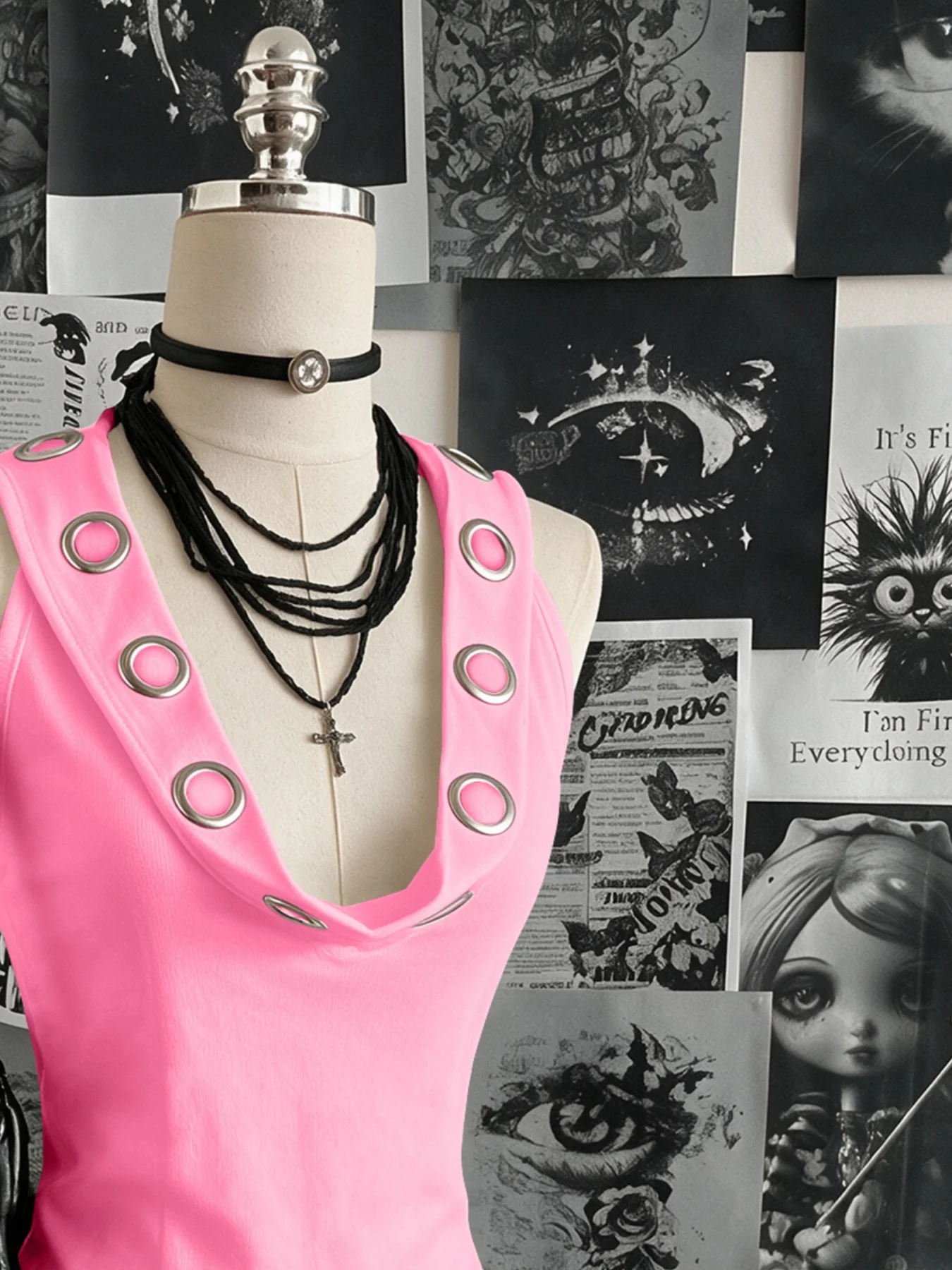 Women Sleeveless Hooded Eyelet Ring Cowl Neck Slim Crop Tank Top 2026 Gothic Y2K Streetwear Grunge Halter Camisole