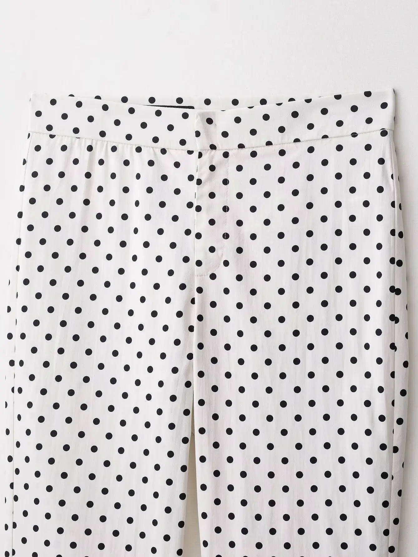 HH Woman Autumn Long Sleeves Turtleneck Zipper With Pockets Drawstring Casual Coats Women Fashion Polka Dot Printed Jacket