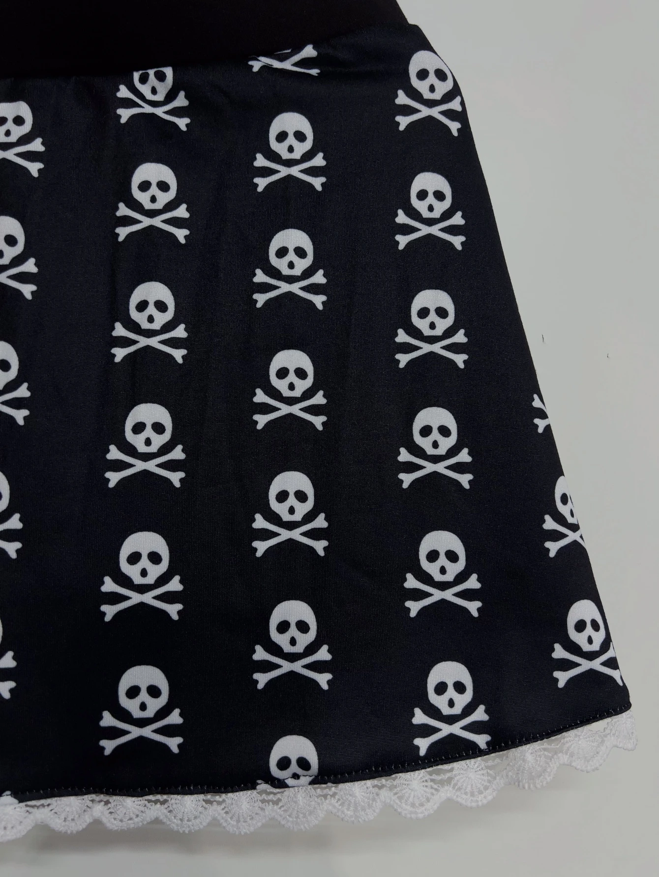 Emo Women Summer Y2K Sexy Goth Skull Print Mini Short Skirt Lace Trim Low Waist Aesthetic Acubi Punk A-line 2000s Alt Clothes
