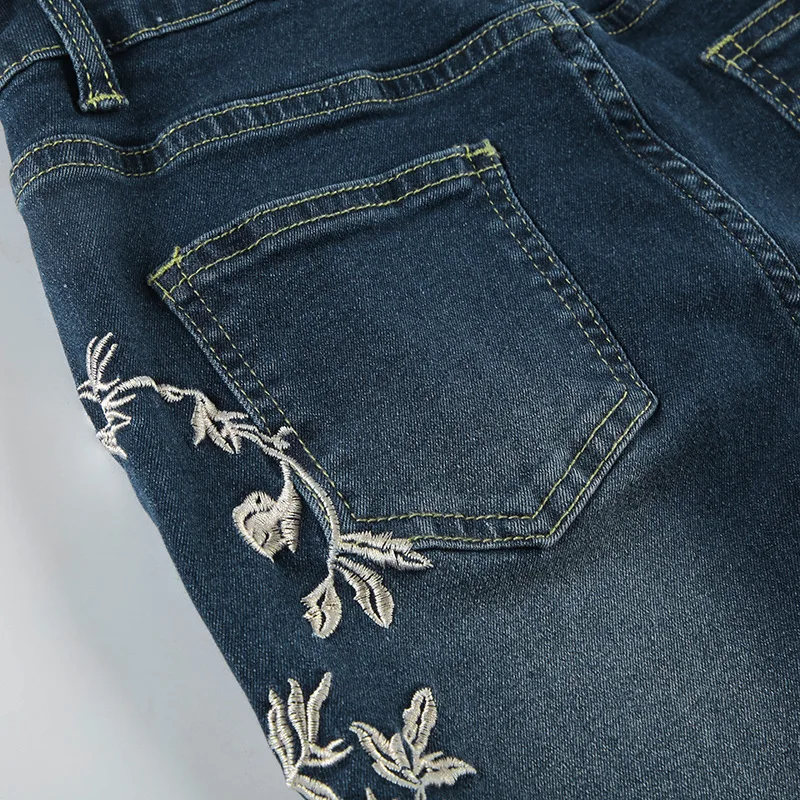 Women Retro Y2k Jeans Baggy Floral Embroidery Jeans Vintage 2000s Low Rise Flared Denim Pants High Street Basic Trousers