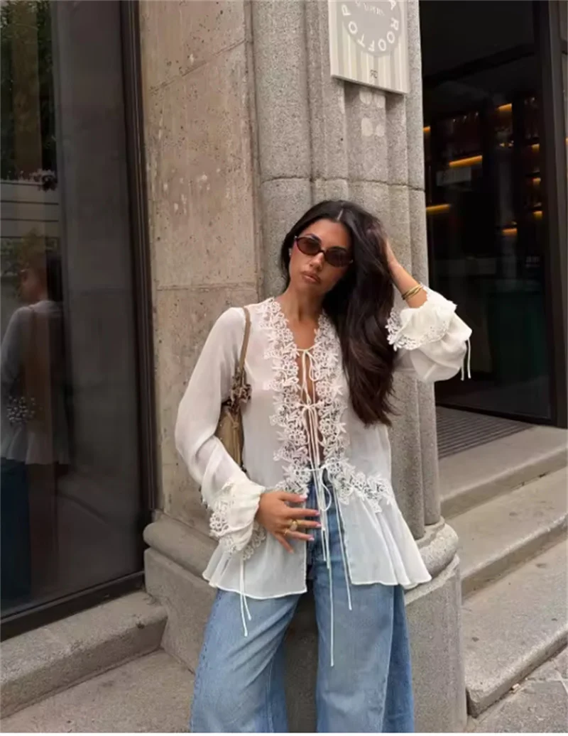 Guobioziy 2026 Women's Shirt Fall New Beige Long-Sleeve Sheer Lace Patchwork Lightweight Romantic Fashionable Unique Flowing