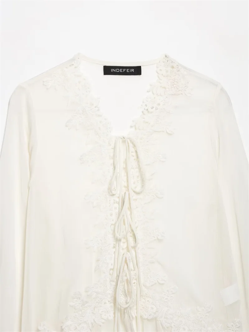 Guobioziy 2026 Women's Shirt Fall New Beige Long-Sleeve Sheer Lace Patchwork Lightweight Romantic Fashionable Unique Flowing