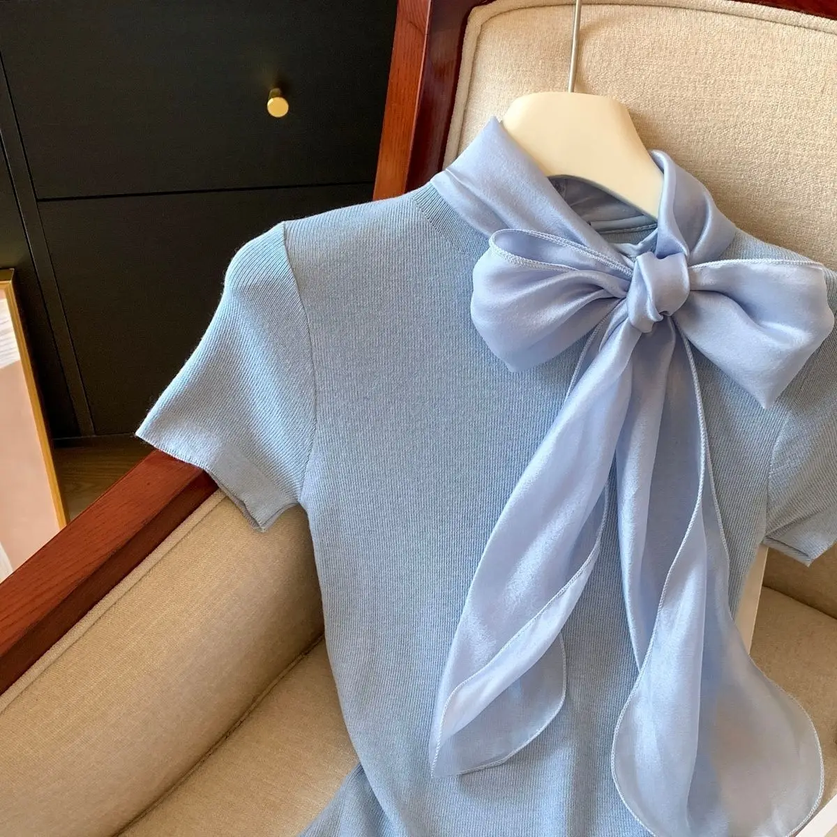Knit Summer Short Sleeve Tee Women Elegant Luxury Bow Tied T Shirt Korean Sweet Work Wear Basic Plain Shirt Slim Fitted Pullover