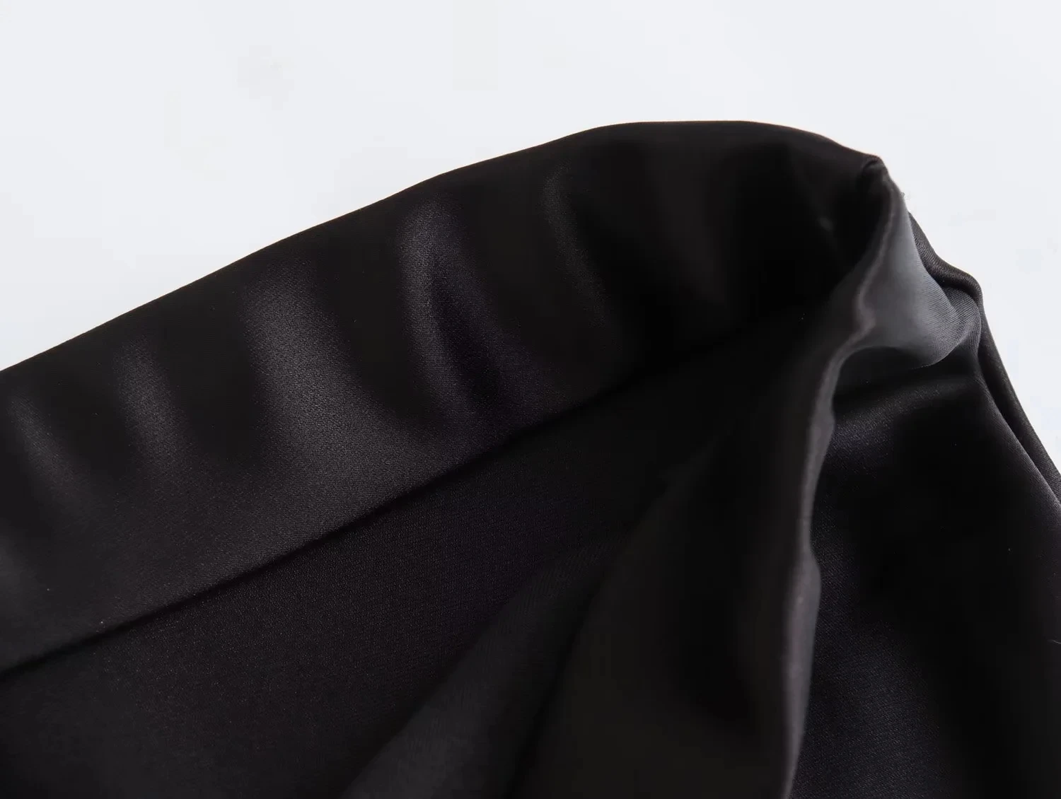 KONDALA Vintage Satin Solid Long Skirts Women High Waist Elastic Silky Skirts Fashion 2025 Spring Elegant Straight Skirts
