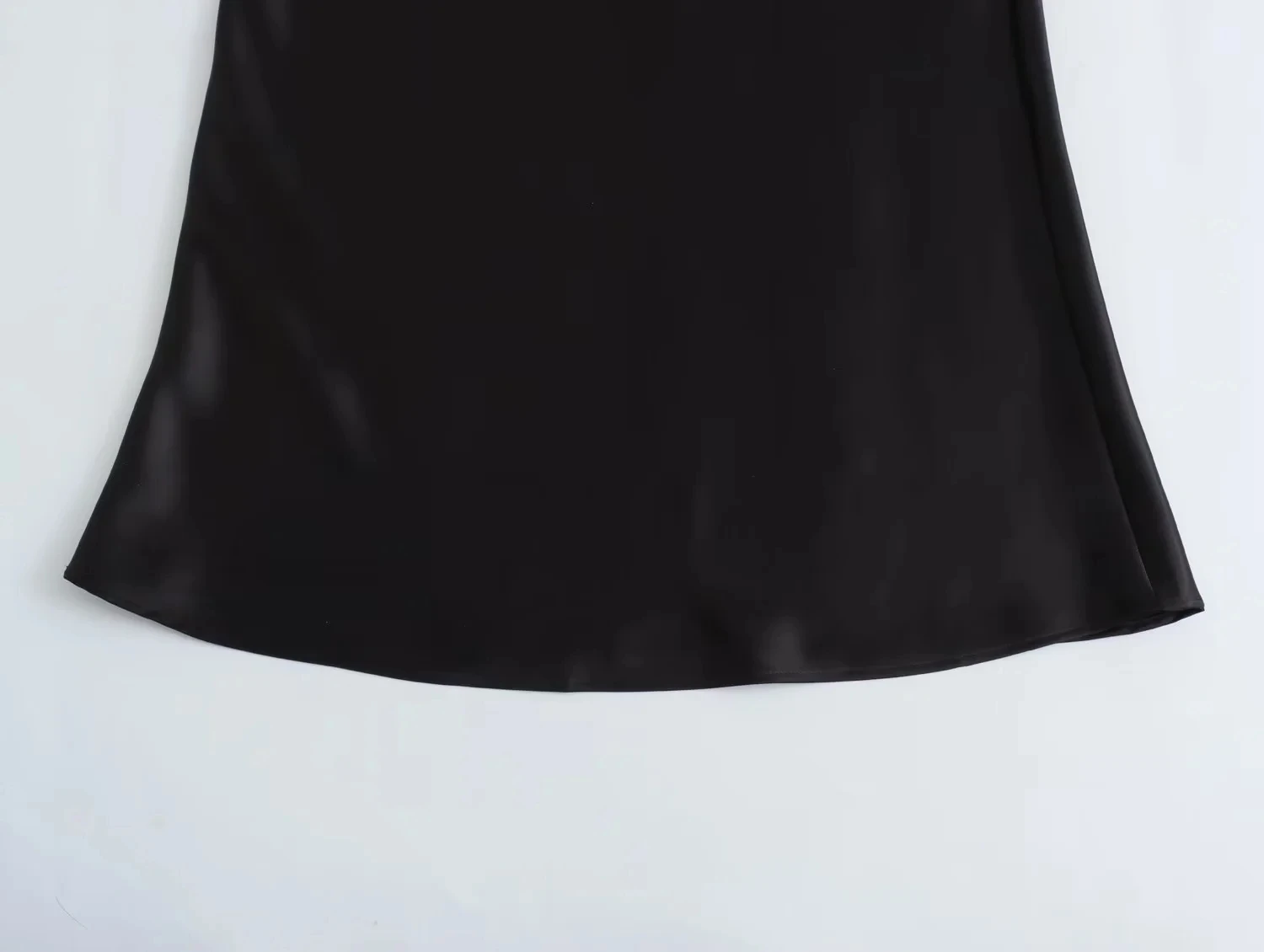 KONDALA Vintage Satin Solid Long Skirts Women High Waist Elastic Silky Skirts Fashion 2025 Spring Elegant Straight Skirts