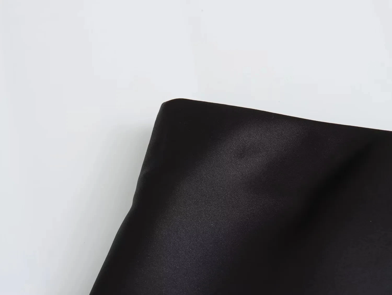 KONDALA Vintage Satin Solid Long Skirts Women High Waist Elastic Silky Skirts Fashion 2025 Spring Elegant Straight Skirts