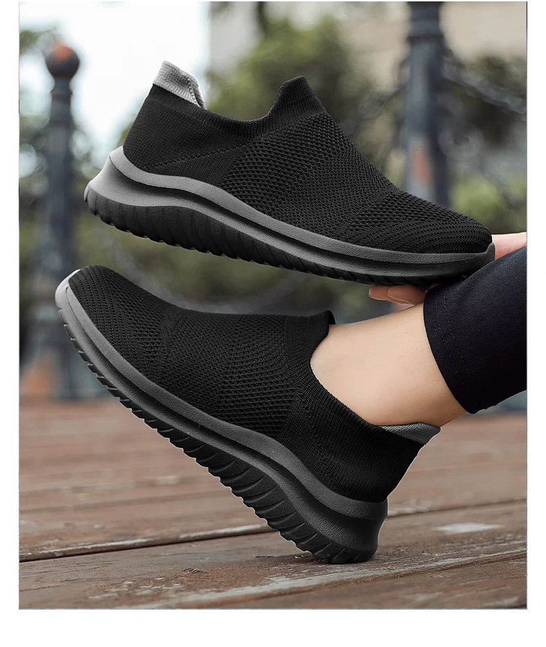 Men Running Walking Knit Shoes Fashion Casual Men Sneakers Breathable Sport Athletic Gym Lightweight Running Shoes