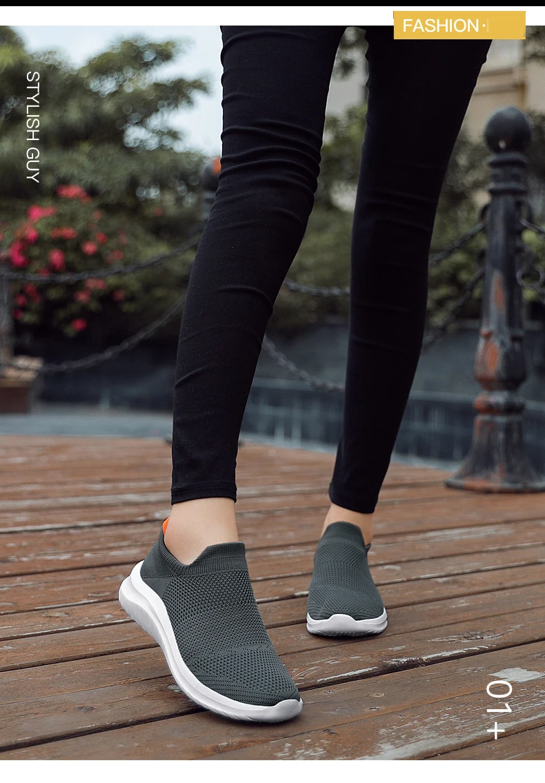 Men Running Walking Knit Shoes Fashion Casual Men Sneakers Breathable Sport Athletic Gym Lightweight Running Shoes