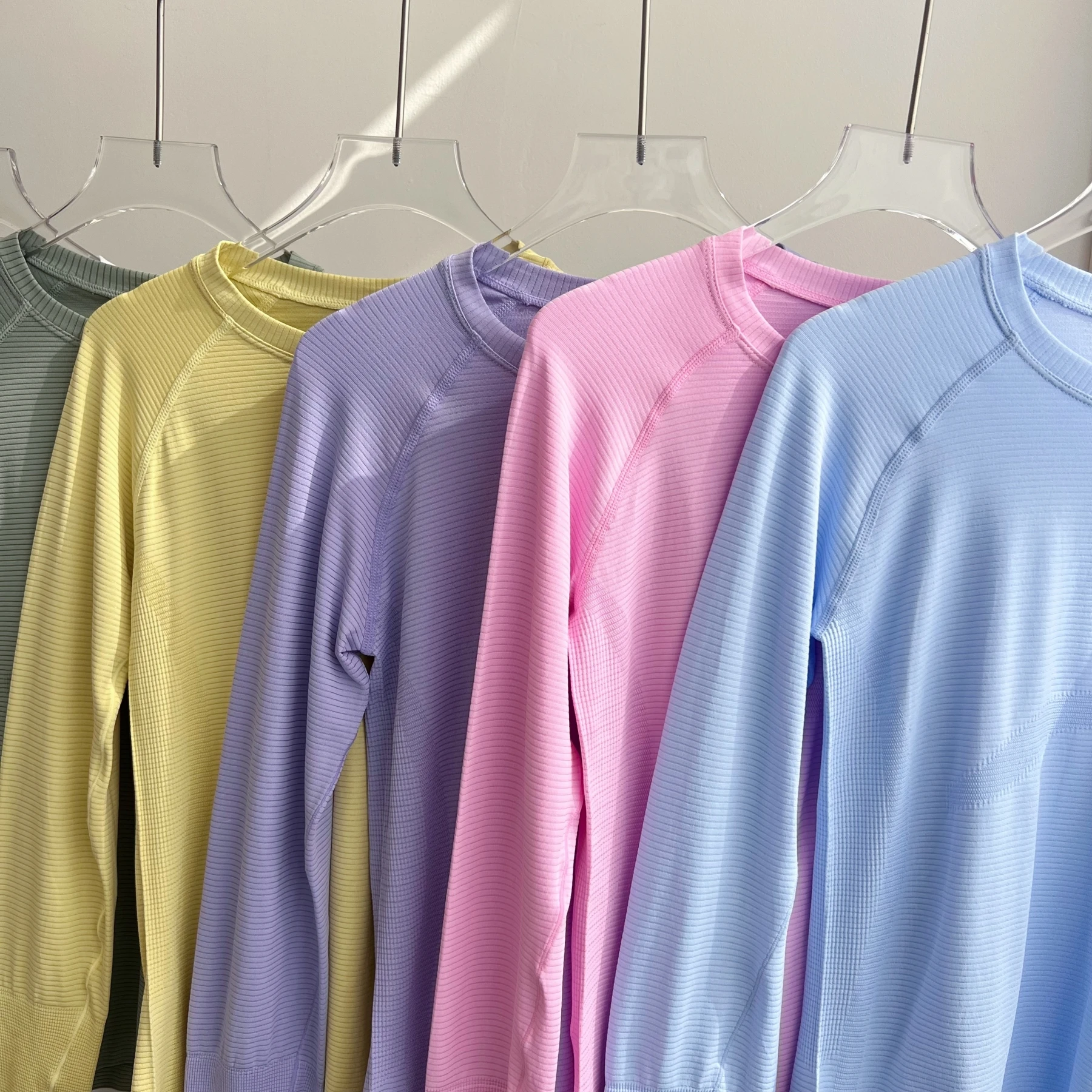 New Long Sleeve Yoga Shirt Top Women's Tight Fitness Wear Gym Clothes Sports Blouses Running Training Workout Pilates Yoga Shirt