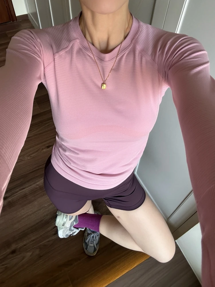 New Long Sleeve Yoga Shirt Top Women's Tight Fitness Wear Gym Clothes Sports Blouses Running Training Workout Pilates Yoga Shirt