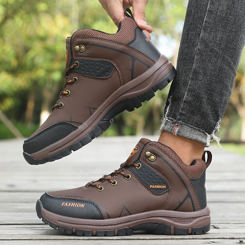 Retro Men Hiking Boots for Spring Autumn Comfort Breath Anti Slip Hiking Shoes Outdoor Camping Waterproof Work Shoes Sizes 39-46