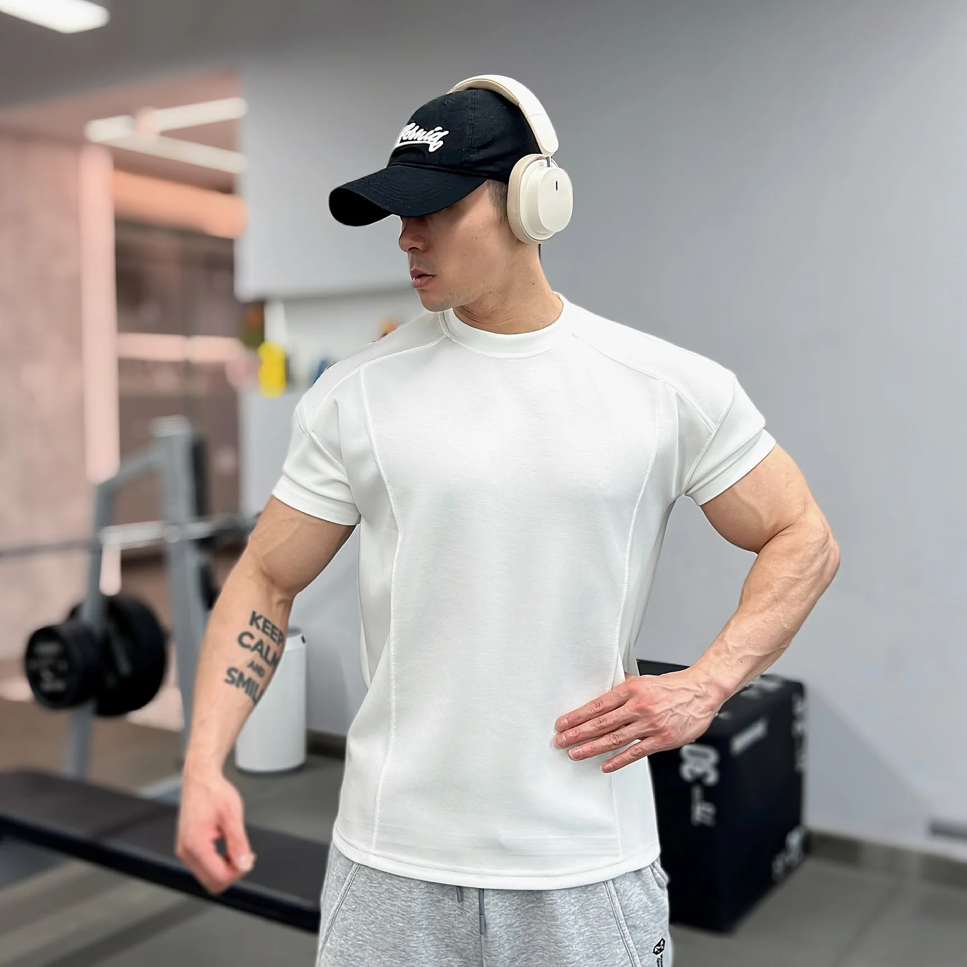 High Quality Autumn Men Long Sleeved T-Shirt Fashion Sport Round Collar Fitness Running Mesh Breathability Training T-Shirt Men